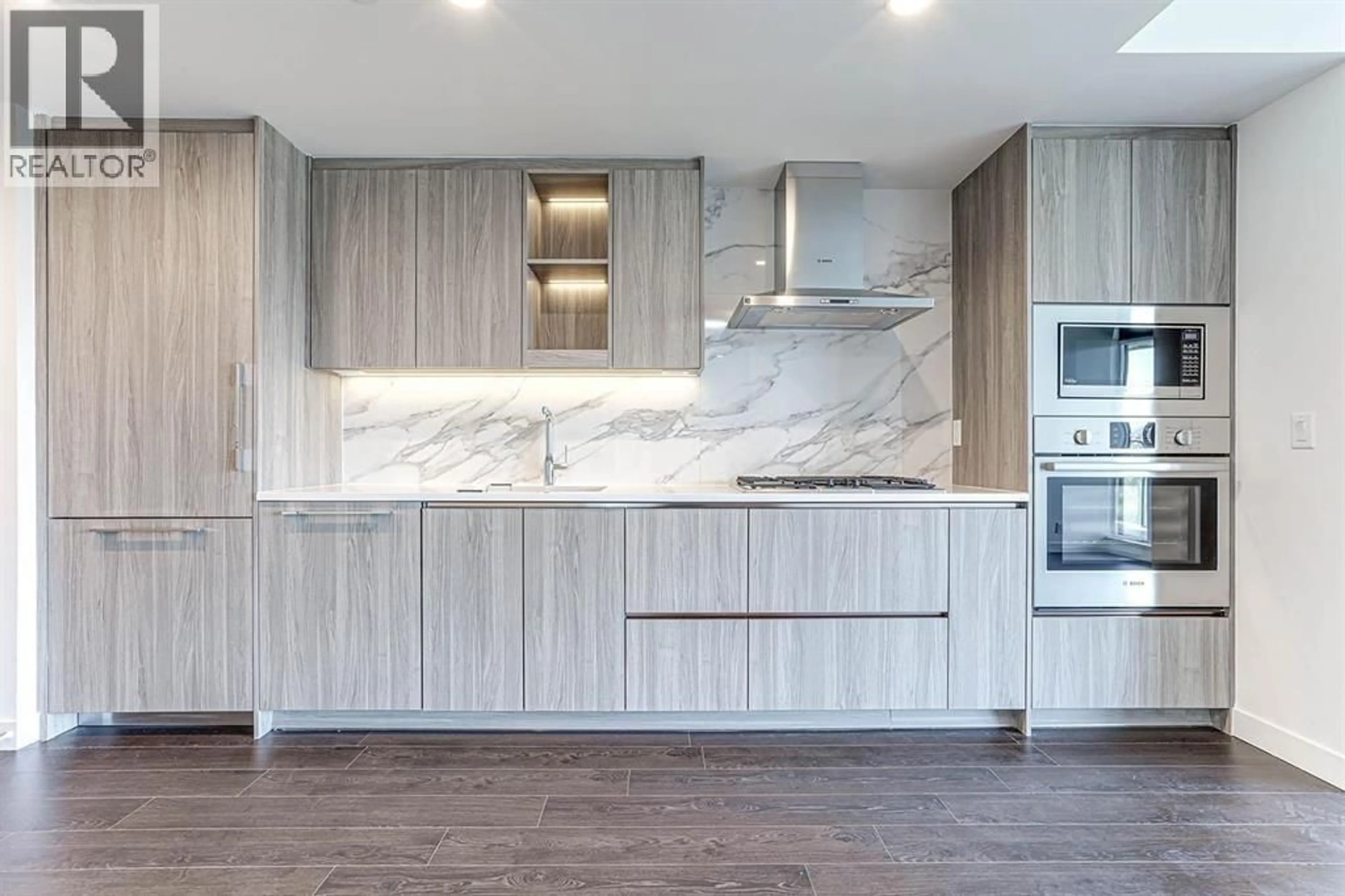 Contemporary kitchen, wood/laminate floor for 3403 - 4880 LOUGHEED HIGHWAY, Burnaby British Columbia V5C0N1