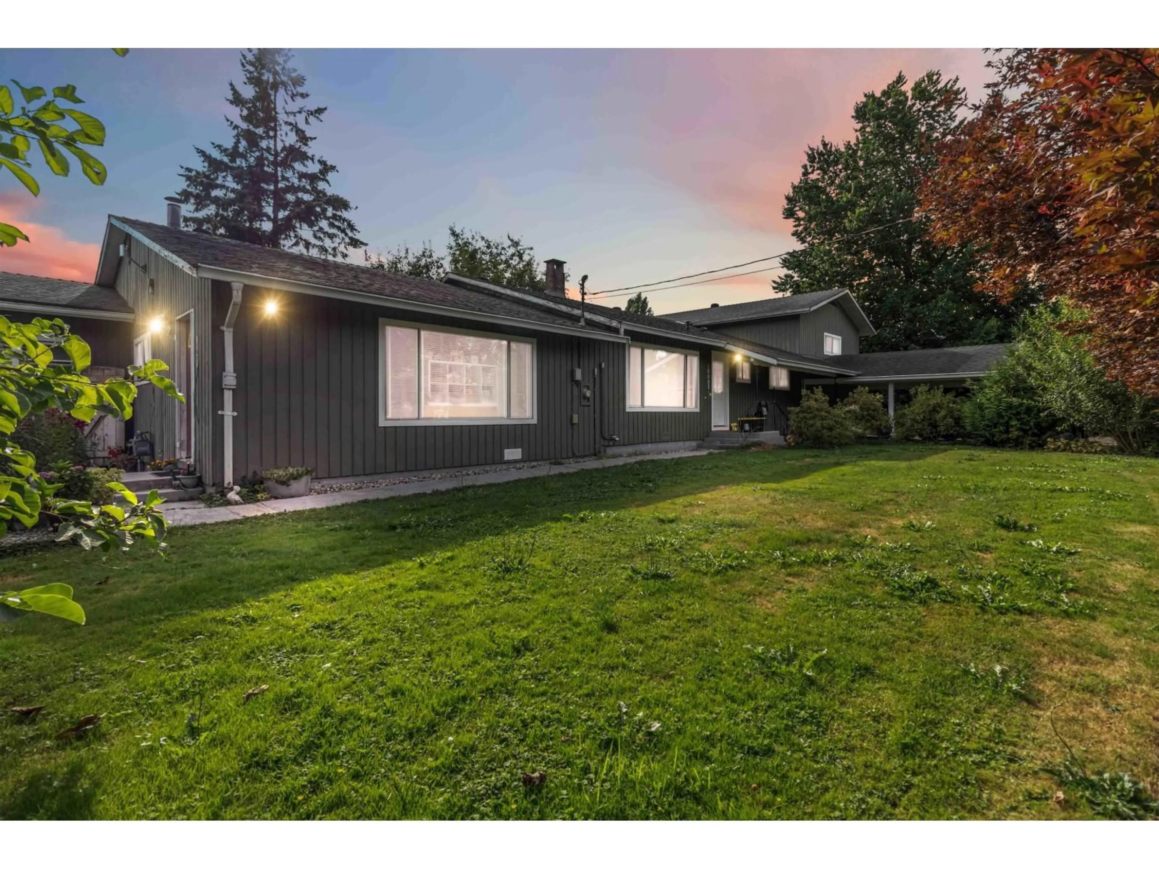 Unknown for 10087 MOUNTAINVIEW, Mission British Columbia V2V4J1