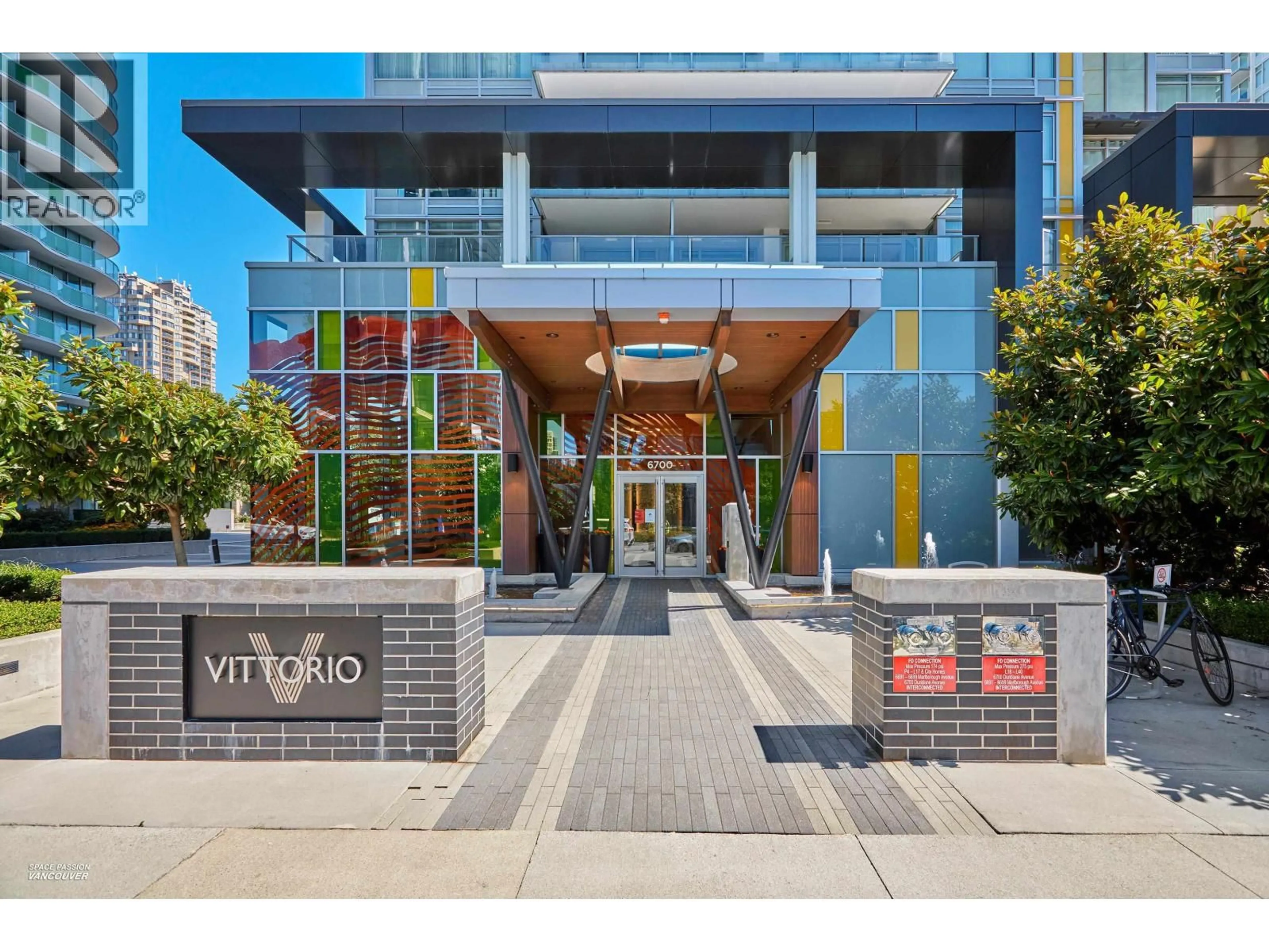 Indoor foyer for 3101 - 6700 DUNBLANE AVENUE, Burnaby British Columbia V5H0J3