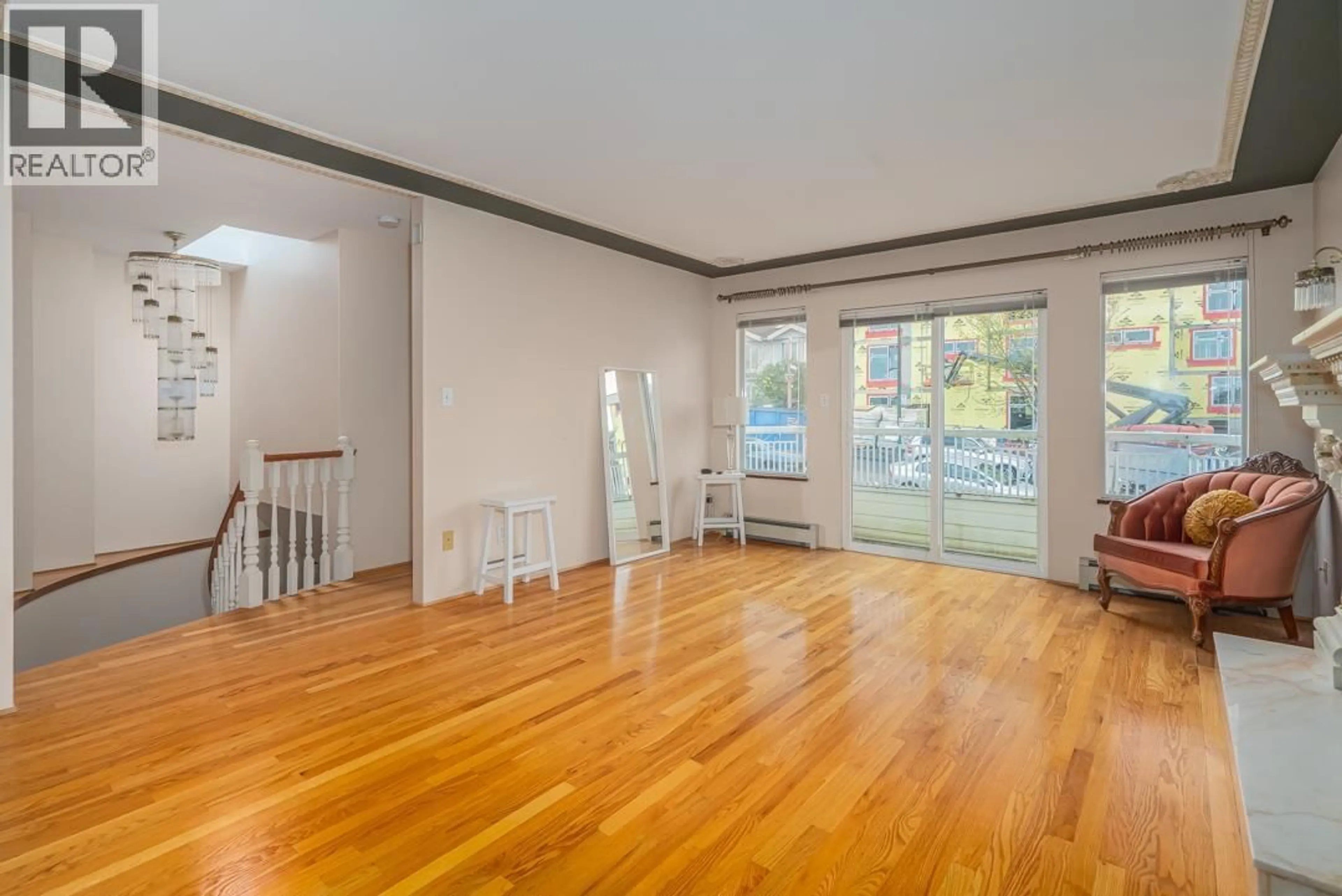 Unknown for 3240 CLIVE AVENUE, Vancouver British Columbia V5R4V2