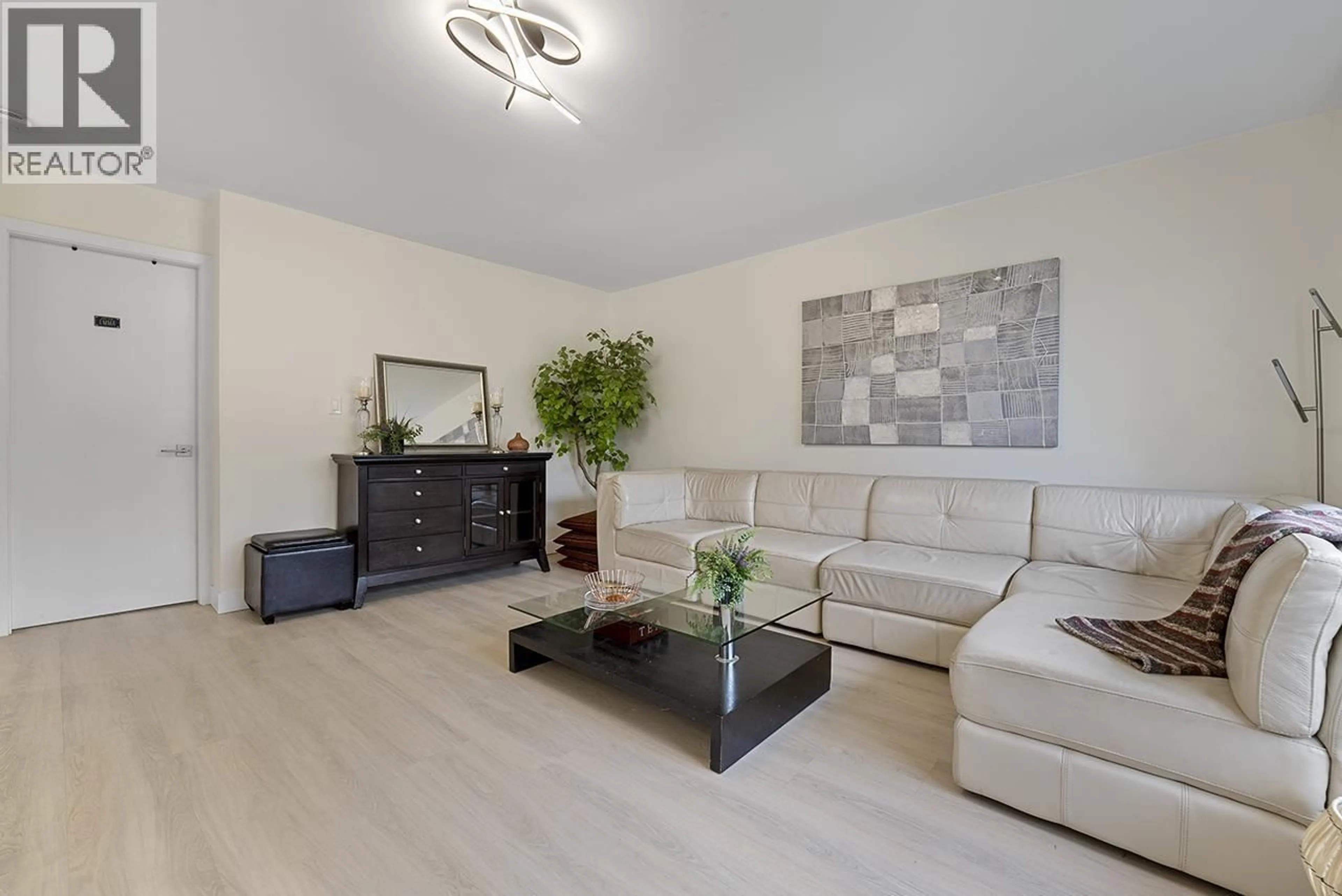 Living room with furniture, unknown for 3512 PEARKES PLACE, Port Coquitlam British Columbia V3B5E5