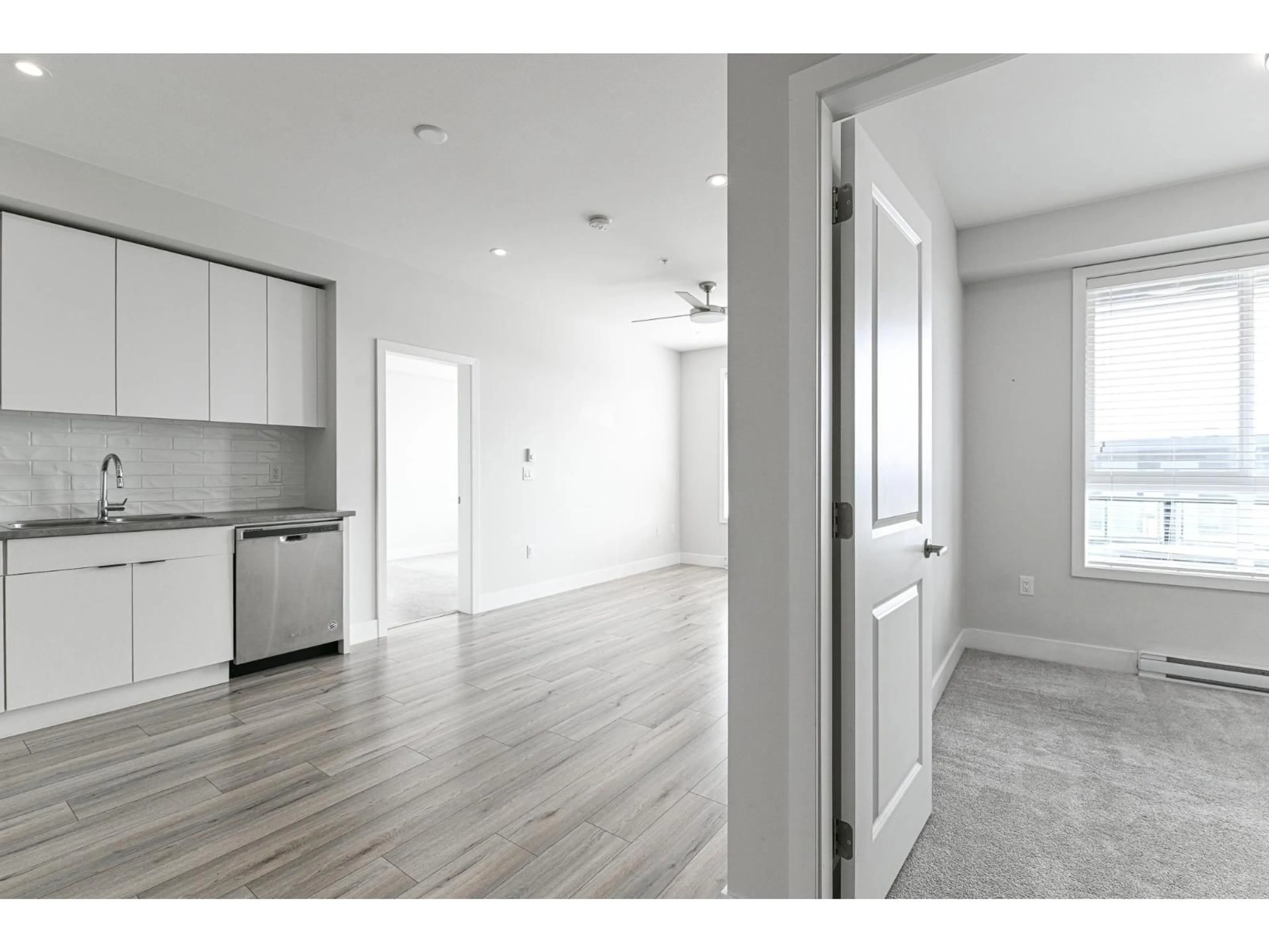 A pic of a room for 408 - 1514 MCCALLUM, Abbotsford British Columbia V2S8A3