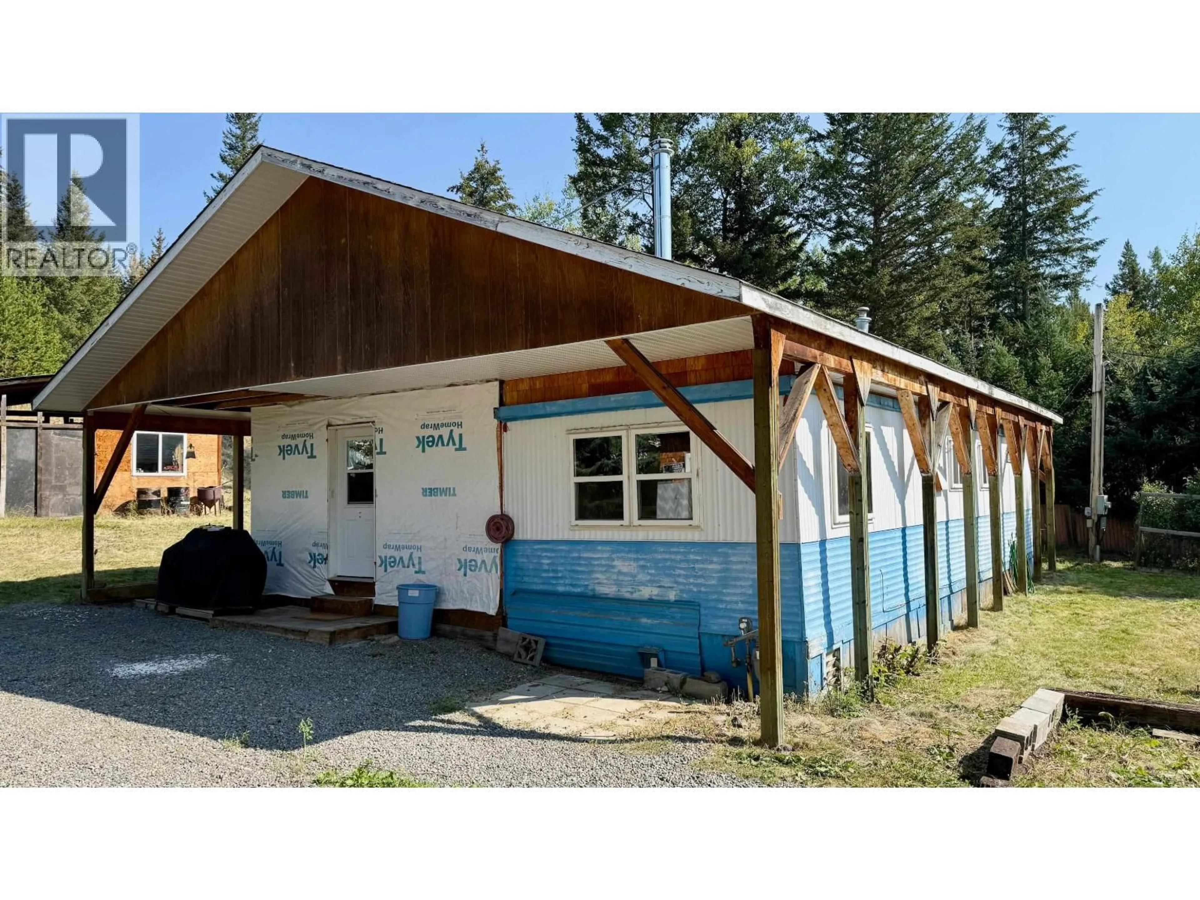 Shed for 5869 HORSE LAKE ROAD, 100 Mile House British Columbia V0K2E3