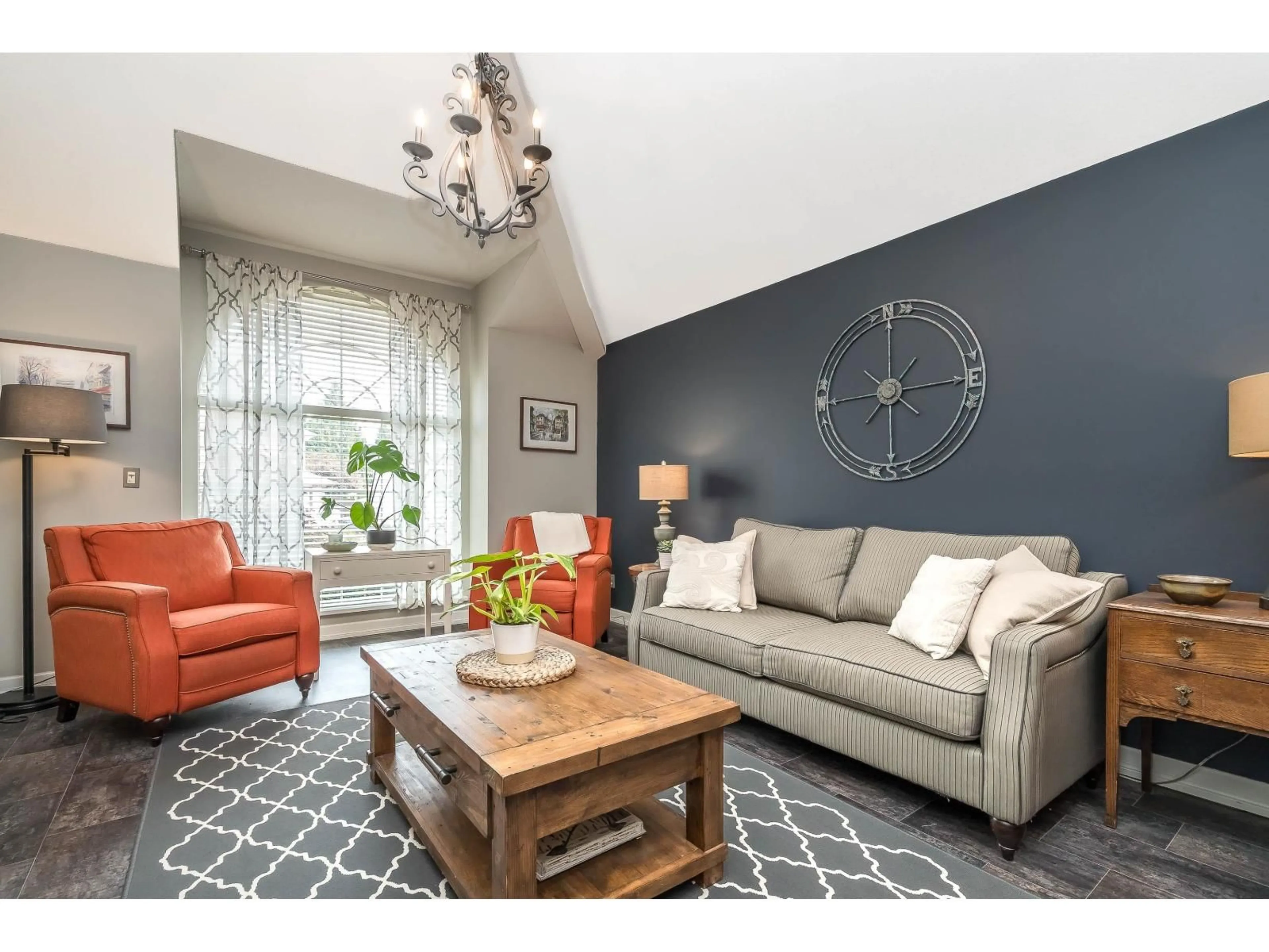 Living room with furniture, unknown for 32134 CLINTON, Abbotsford British Columbia V2T5B5