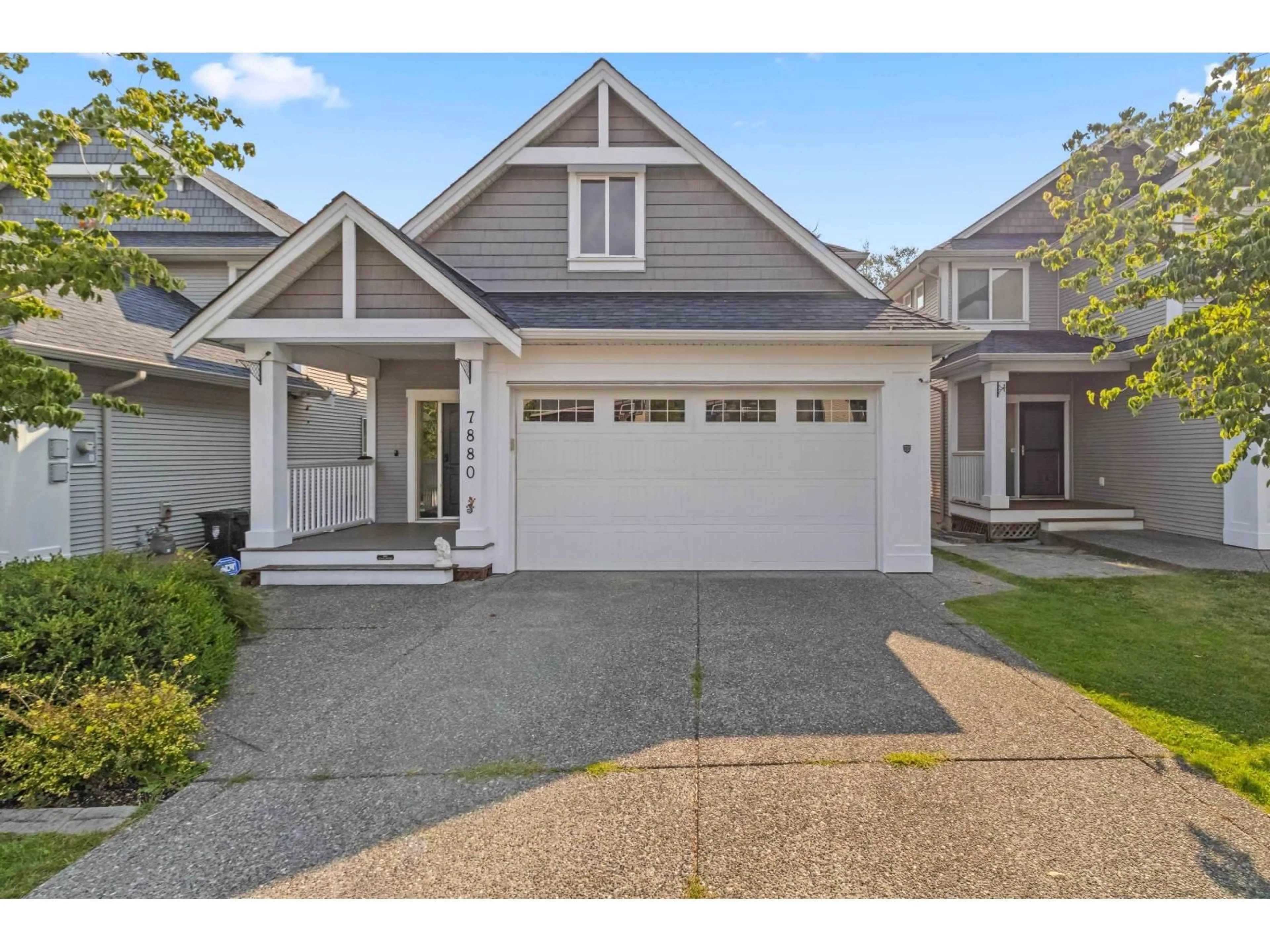 Home with vinyl exterior material, street for 7880 211B, Langley British Columbia V2Y0H5