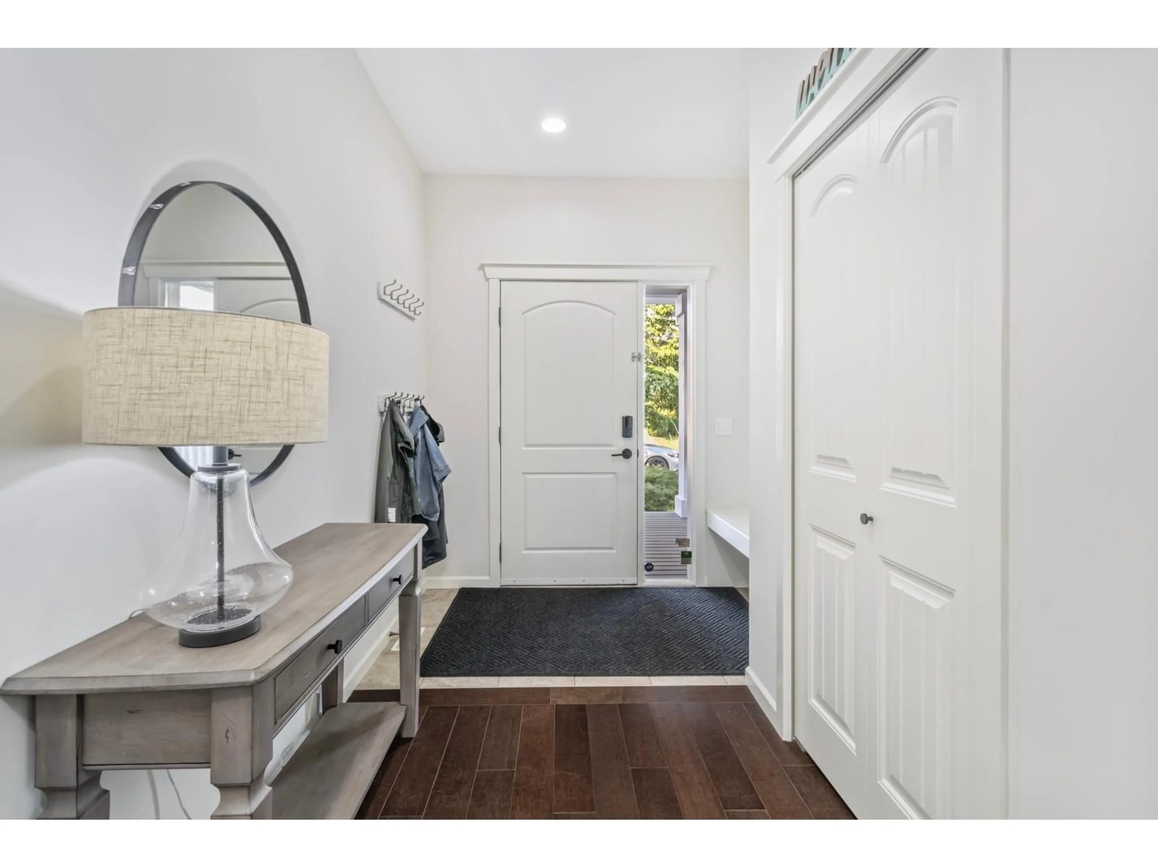 Indoor entryway for 7880 211B, Langley British Columbia V2Y0H5