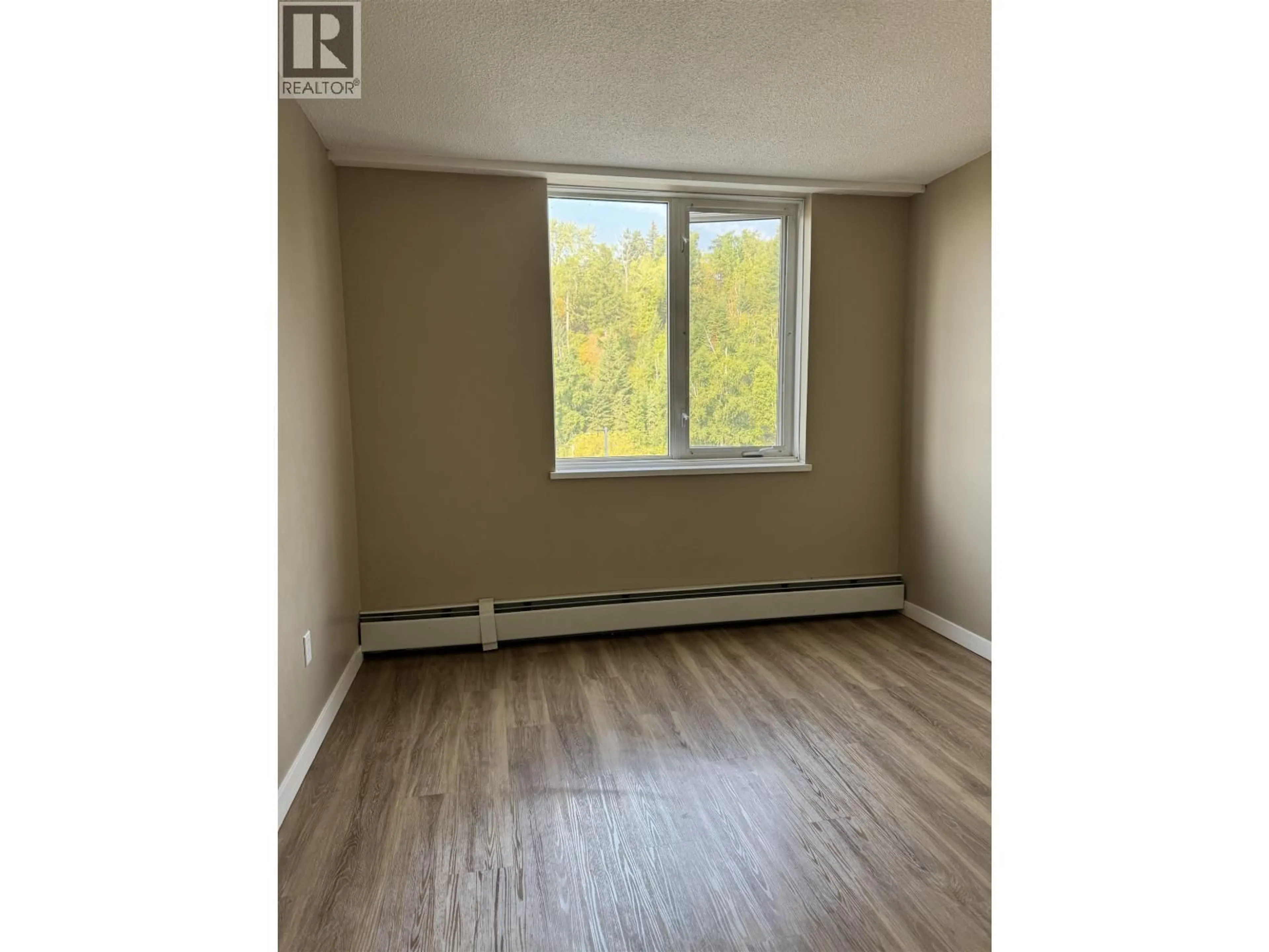 A pic of a room for 504 - 1501 QUEENSWAY, Prince George British Columbia V2L1L5
