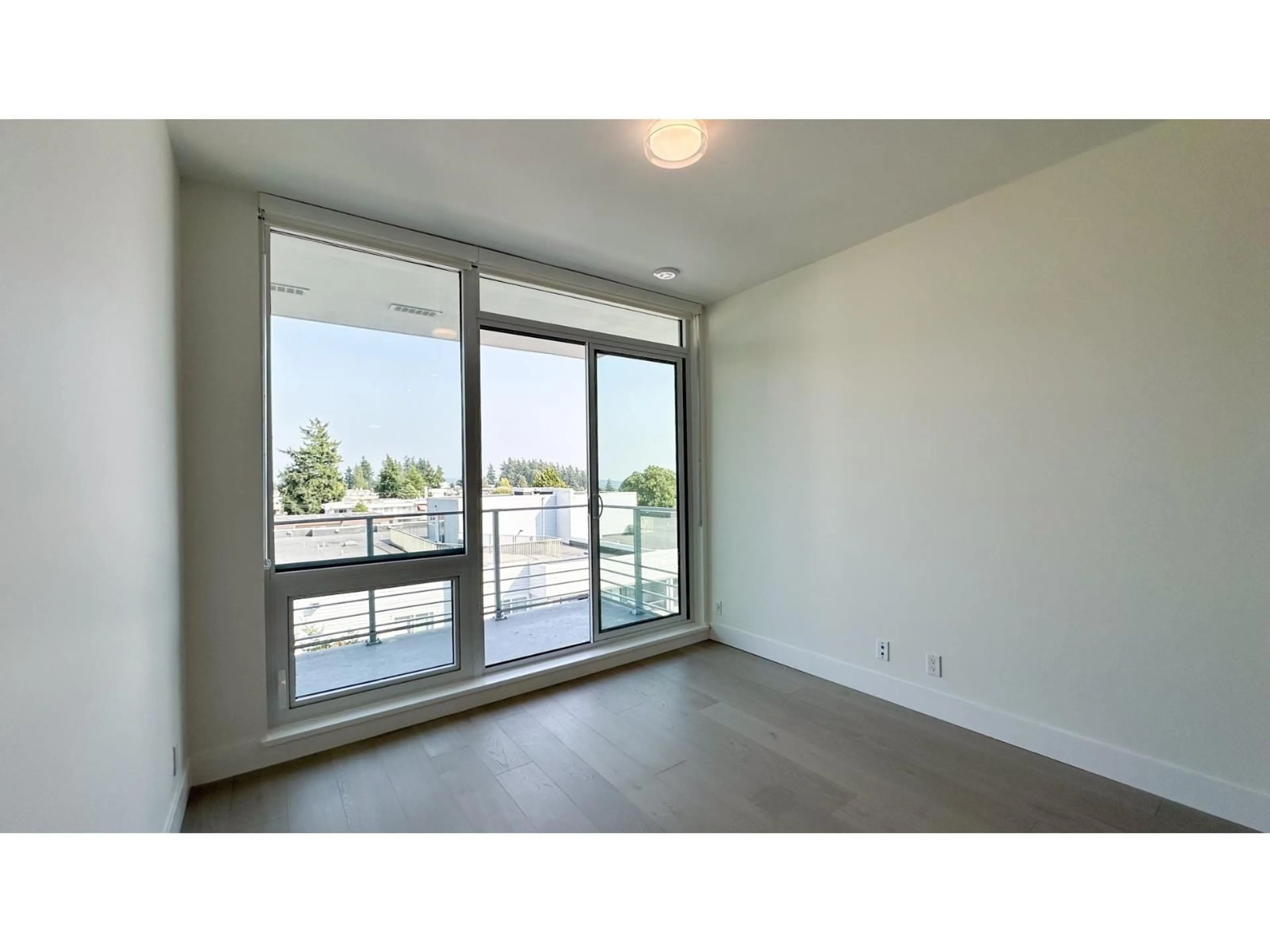 A pic of a room for 408 - 1342 JOHNSTON, White Rock British Columbia V4B0C7