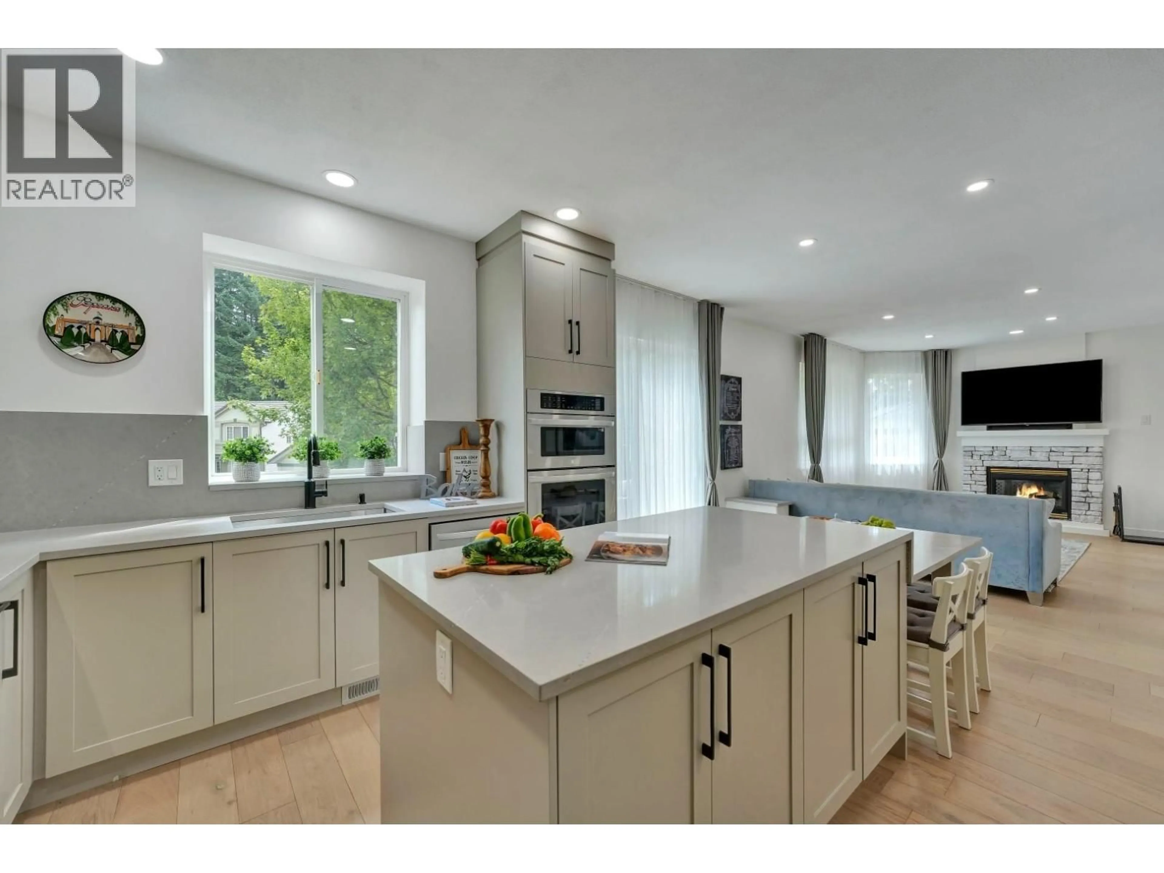 Open concept kitchen, ceramic/tile floor for 2501 MICA PLACE, Coquitlam British Columbia V3E3K7