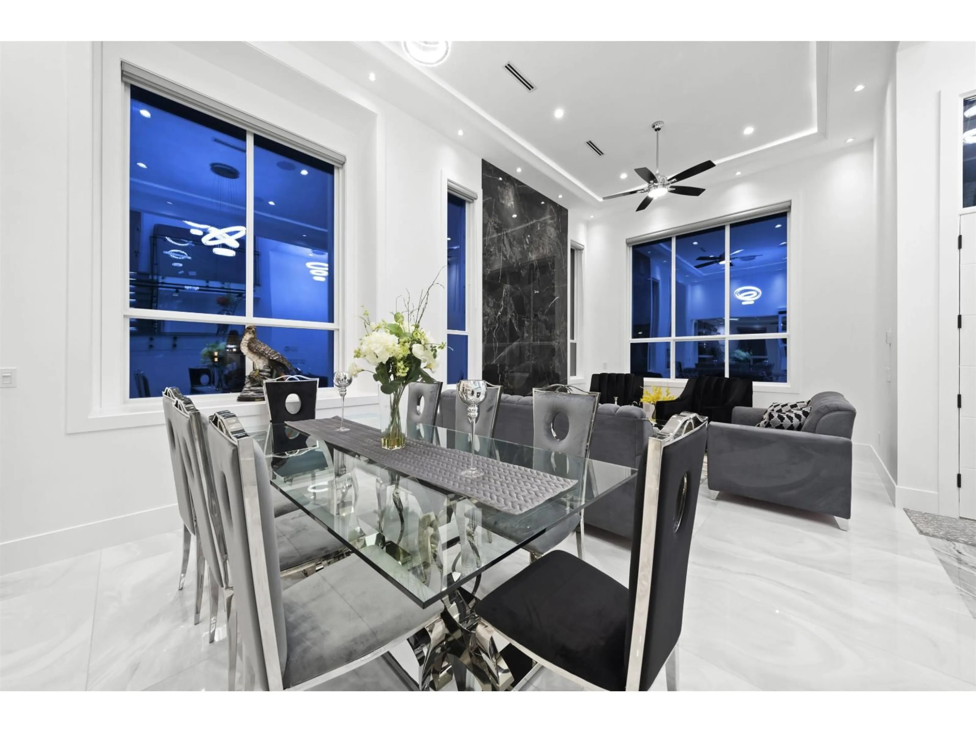 Dining room, ceramic/tile floor for 8269 111B, Delta British Columbia V4C4T3