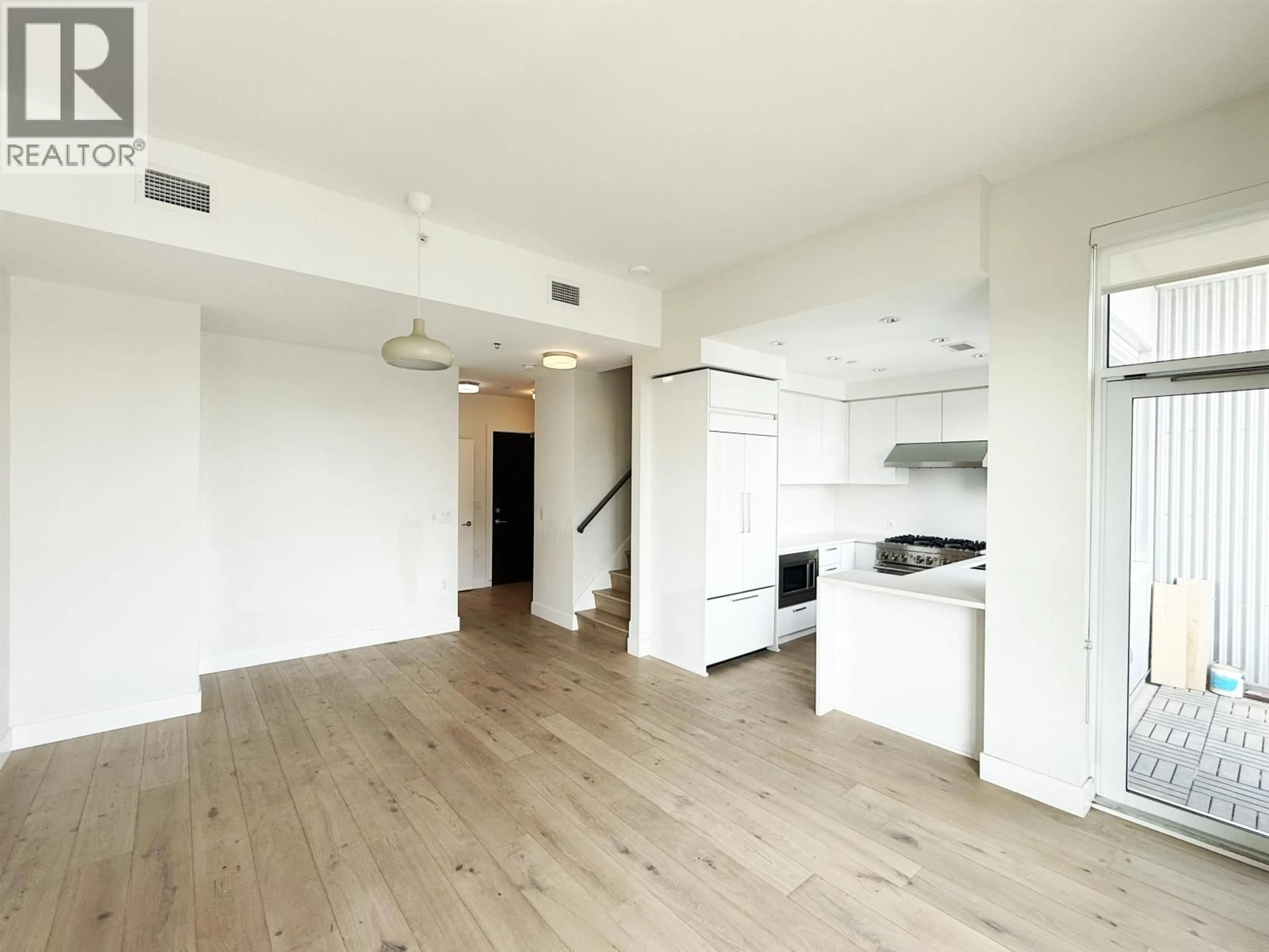 A pic of a room for 1702 - 8533 RIVER DISTRICT CROSSING, Vancouver British Columbia V5S0H2