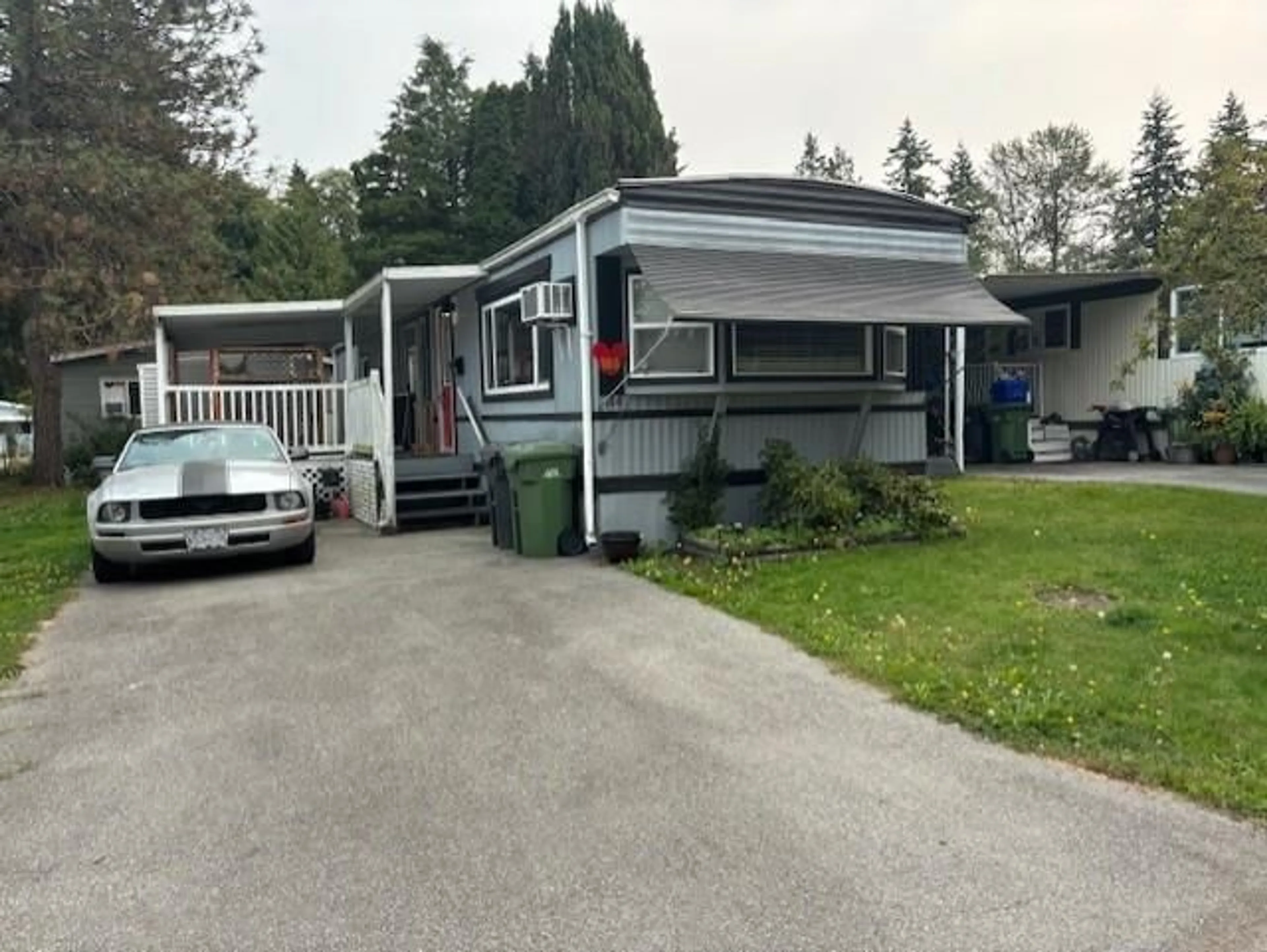 Unknown for 160 - 7790 KING GEORGE, Surrey British Columbia V3W5Y4