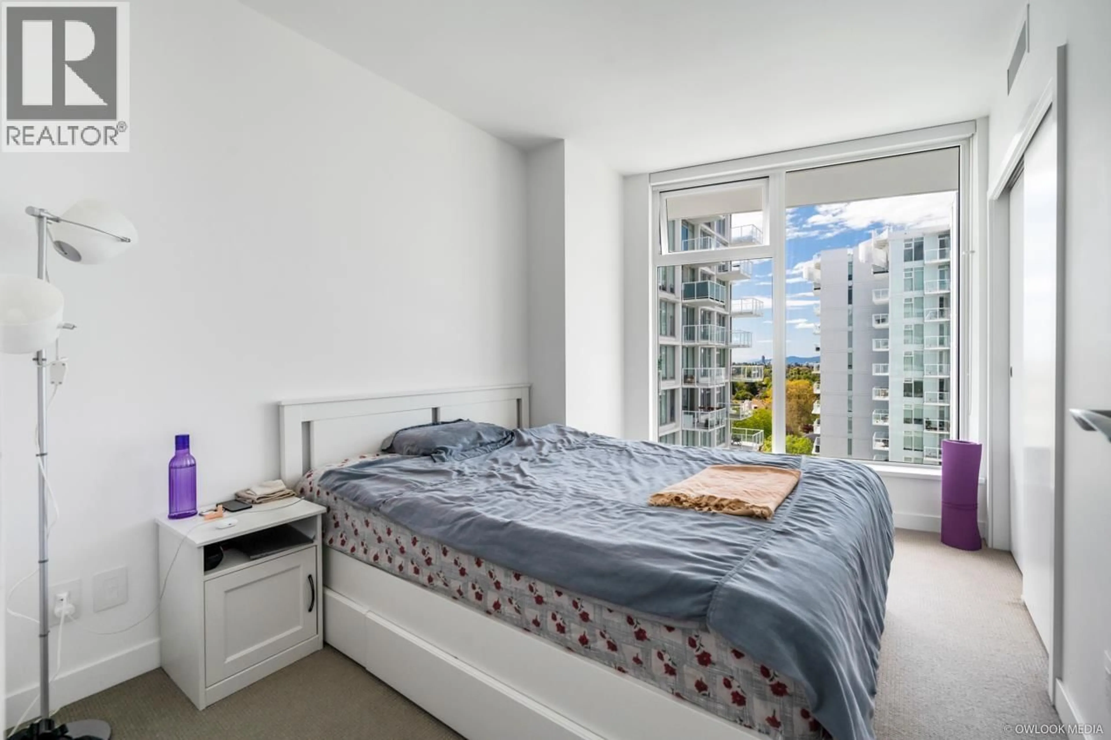 Bedroom with bed, unknown for 1210 - 2220 KINGSWAY, Vancouver British Columbia V5N2T7