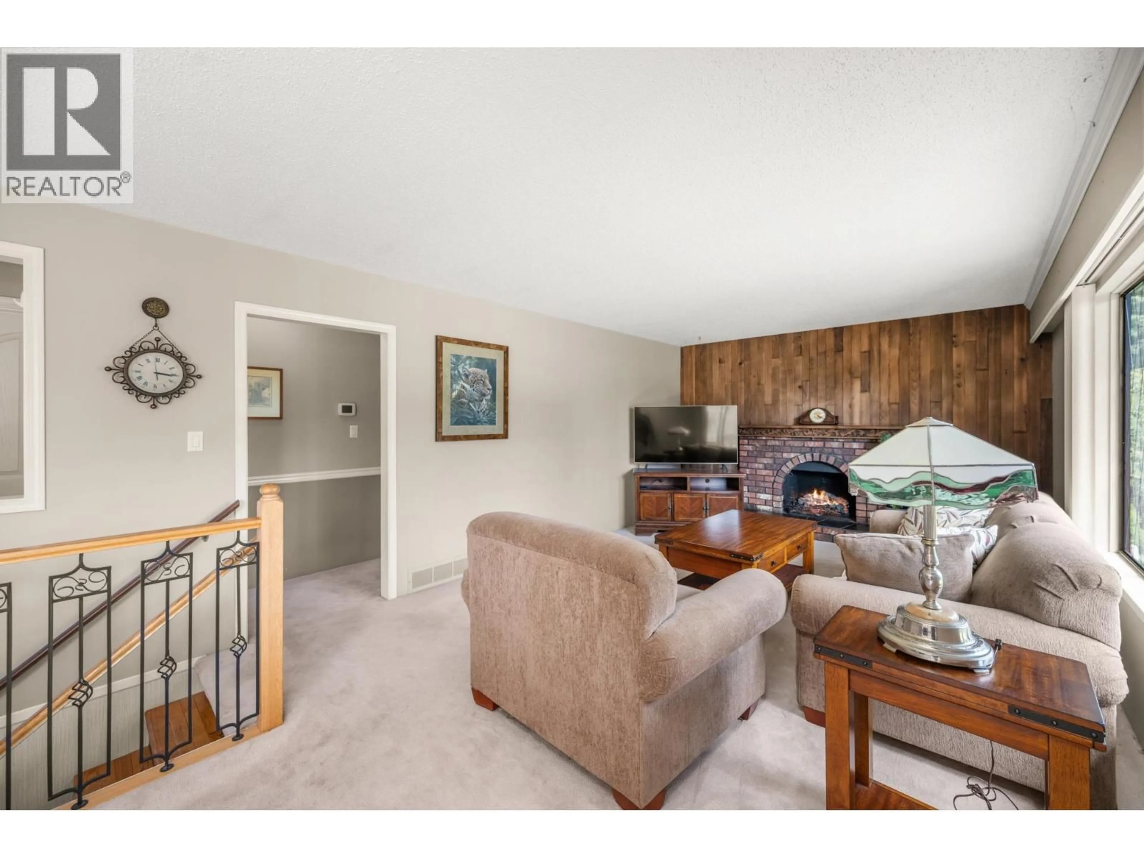 Living room with furniture, unknown for 22101 CANUCK CRESCENT, Maple Ridge British Columbia V2X4G1
