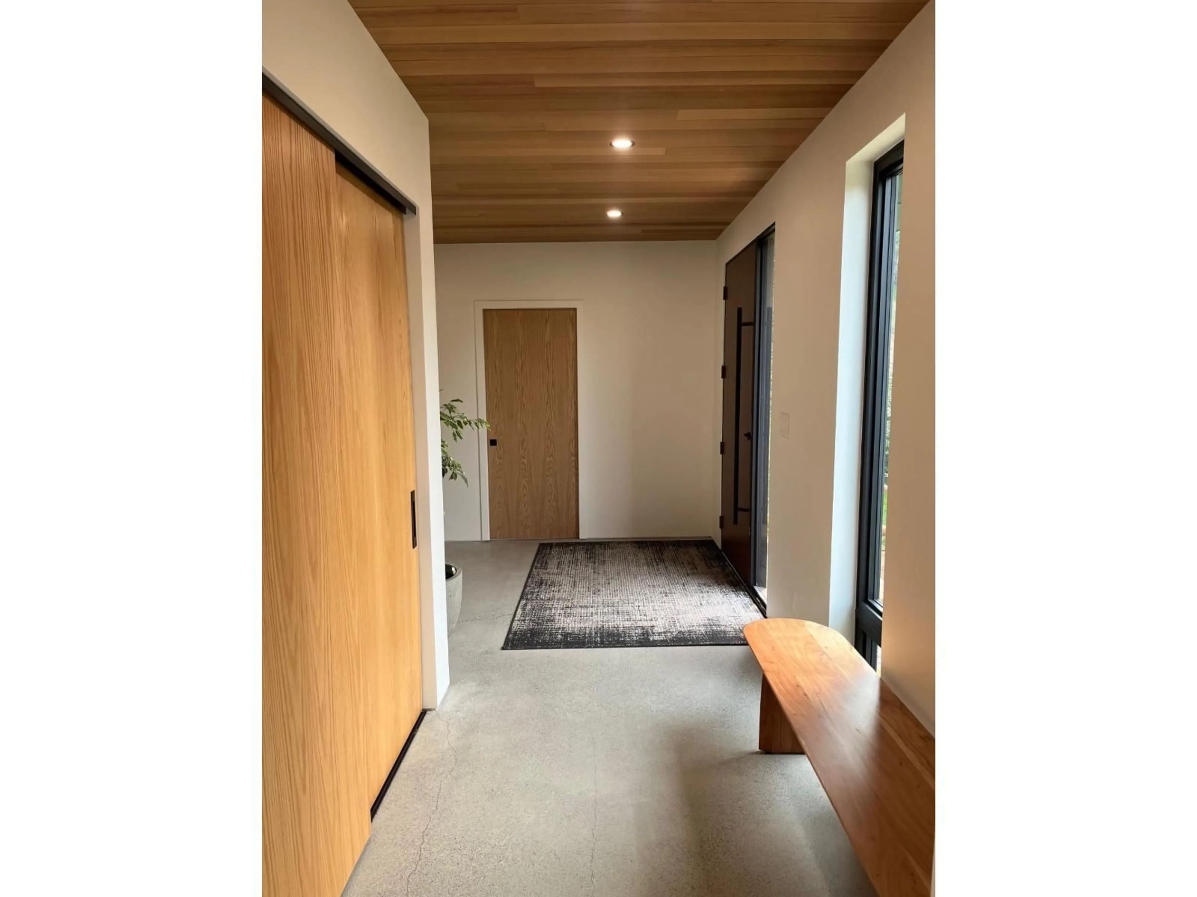 Indoor foyer for 48811 ELK VIEW ROAD, Chilliwack British Columbia V4Z1G7