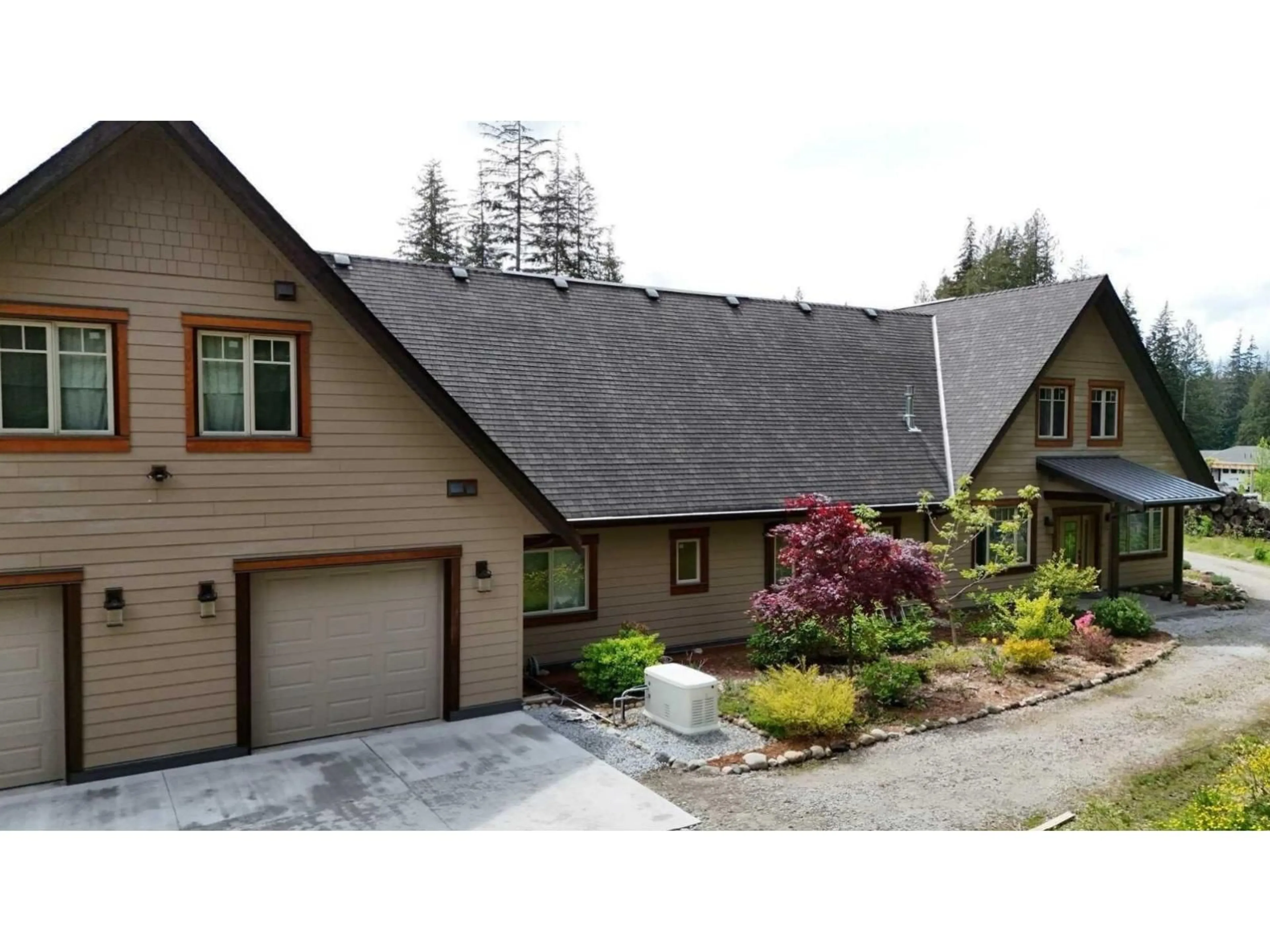 Home with vinyl exterior material, street for 12702 CATHY, Mission British Columbia V4S1C8