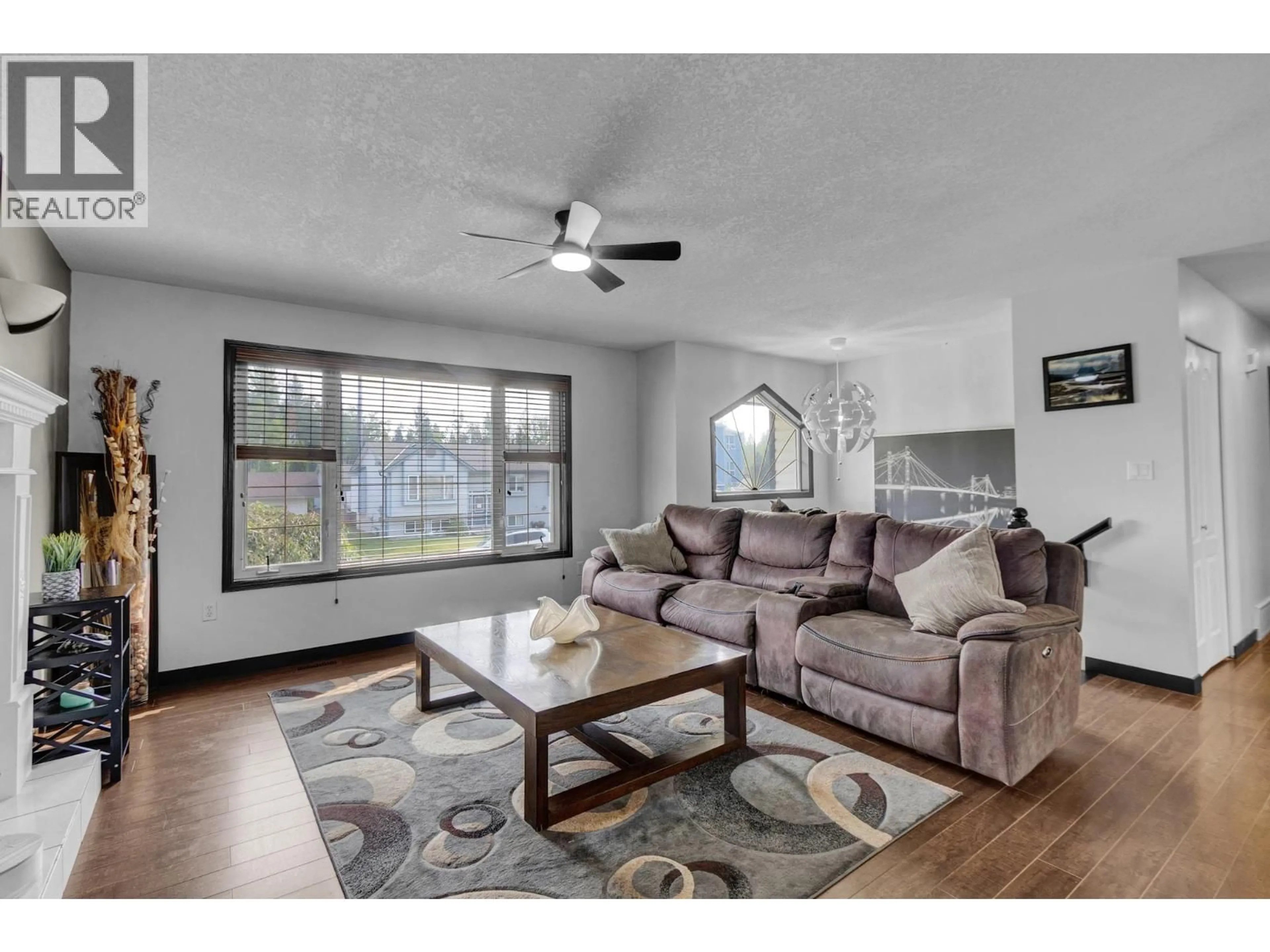 Living room with furniture, unknown for 4754 VELLENCHER ROAD, Prince George British Columbia V2K4P1