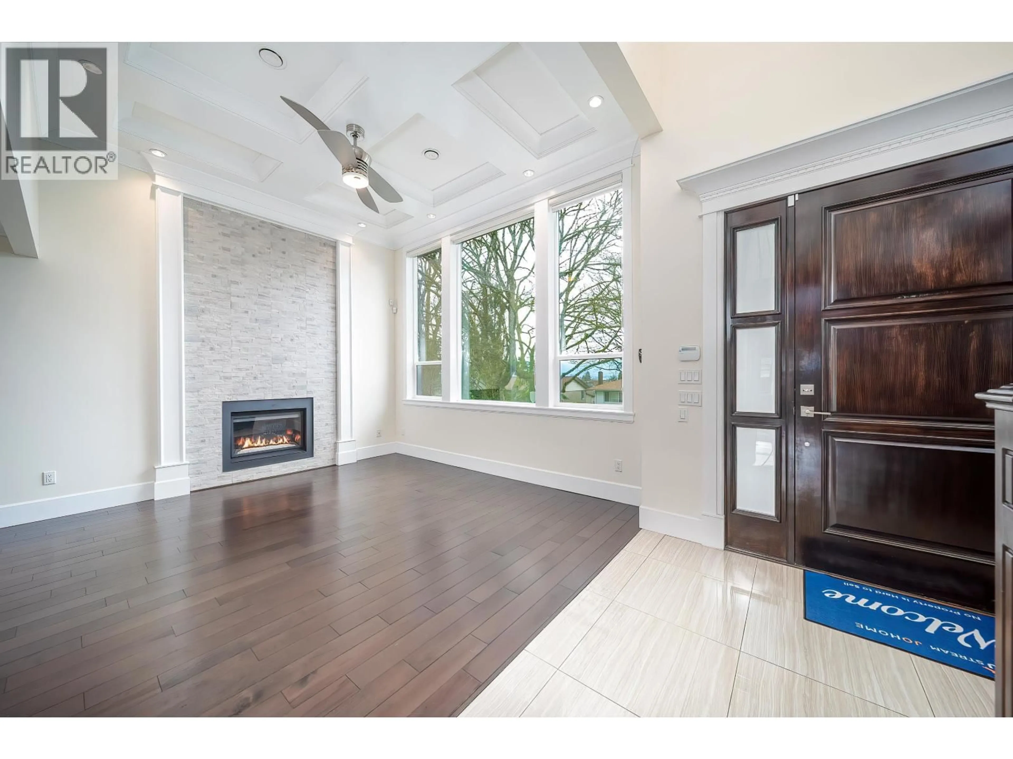 Unknown for 3832 KINCAID STREET, Burnaby British Columbia V5G1V7