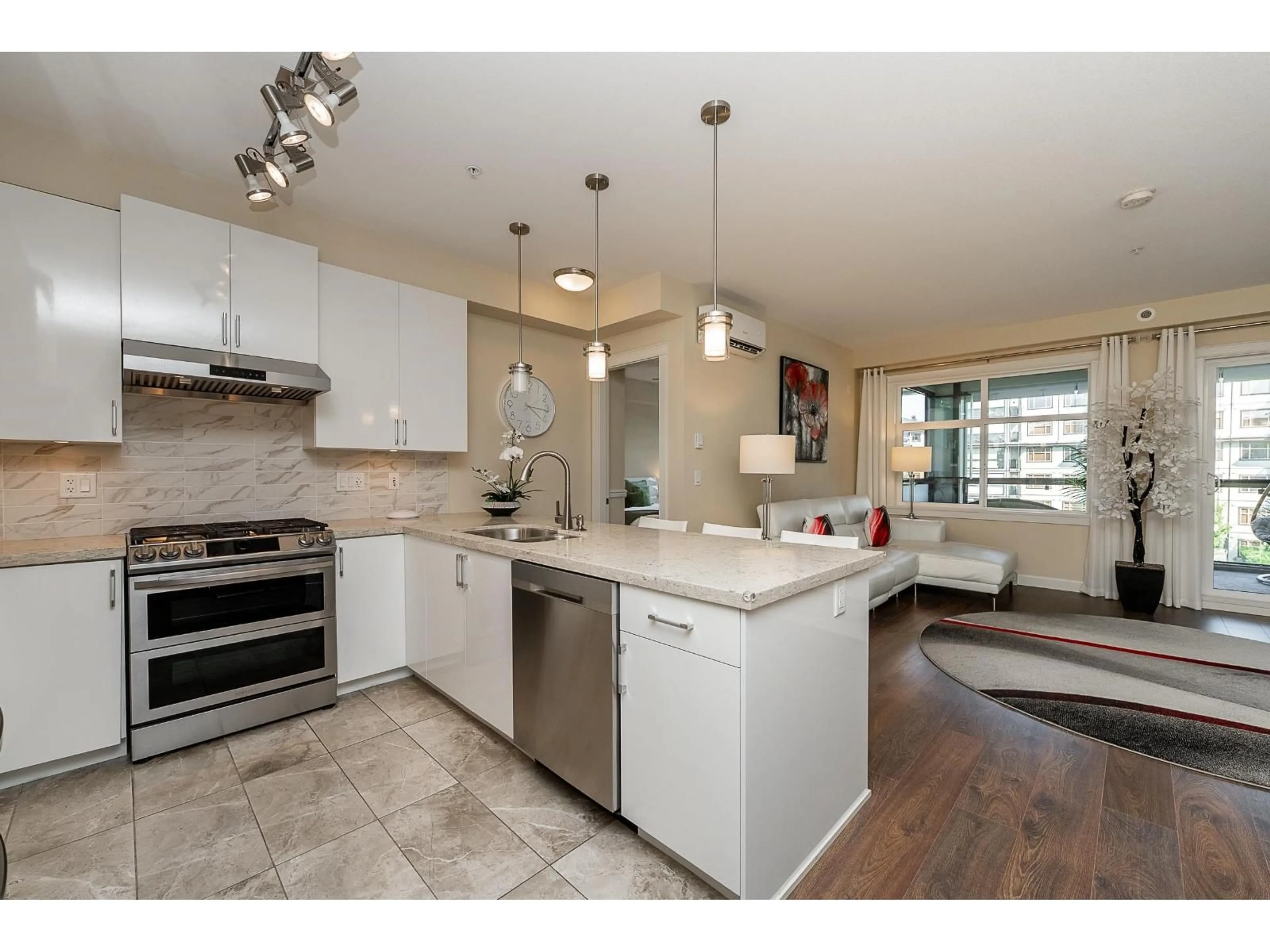 Open concept kitchen, unknown for 506 - 8558 202B, Langley British Columbia V2Y3L4