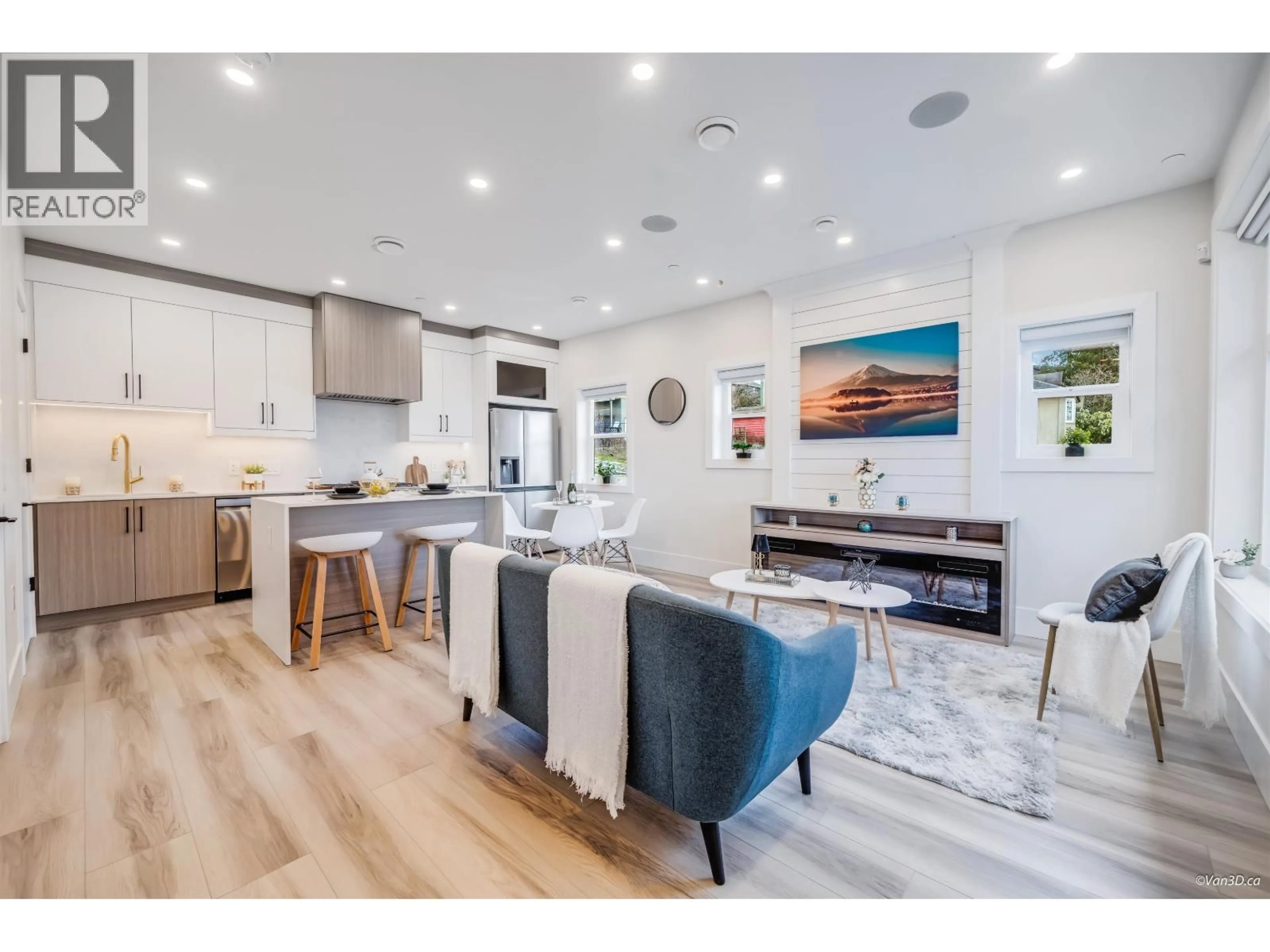 Open concept kitchen, unknown for 4320 NANAIMO STREET, Vancouver British Columbia V5N5J1