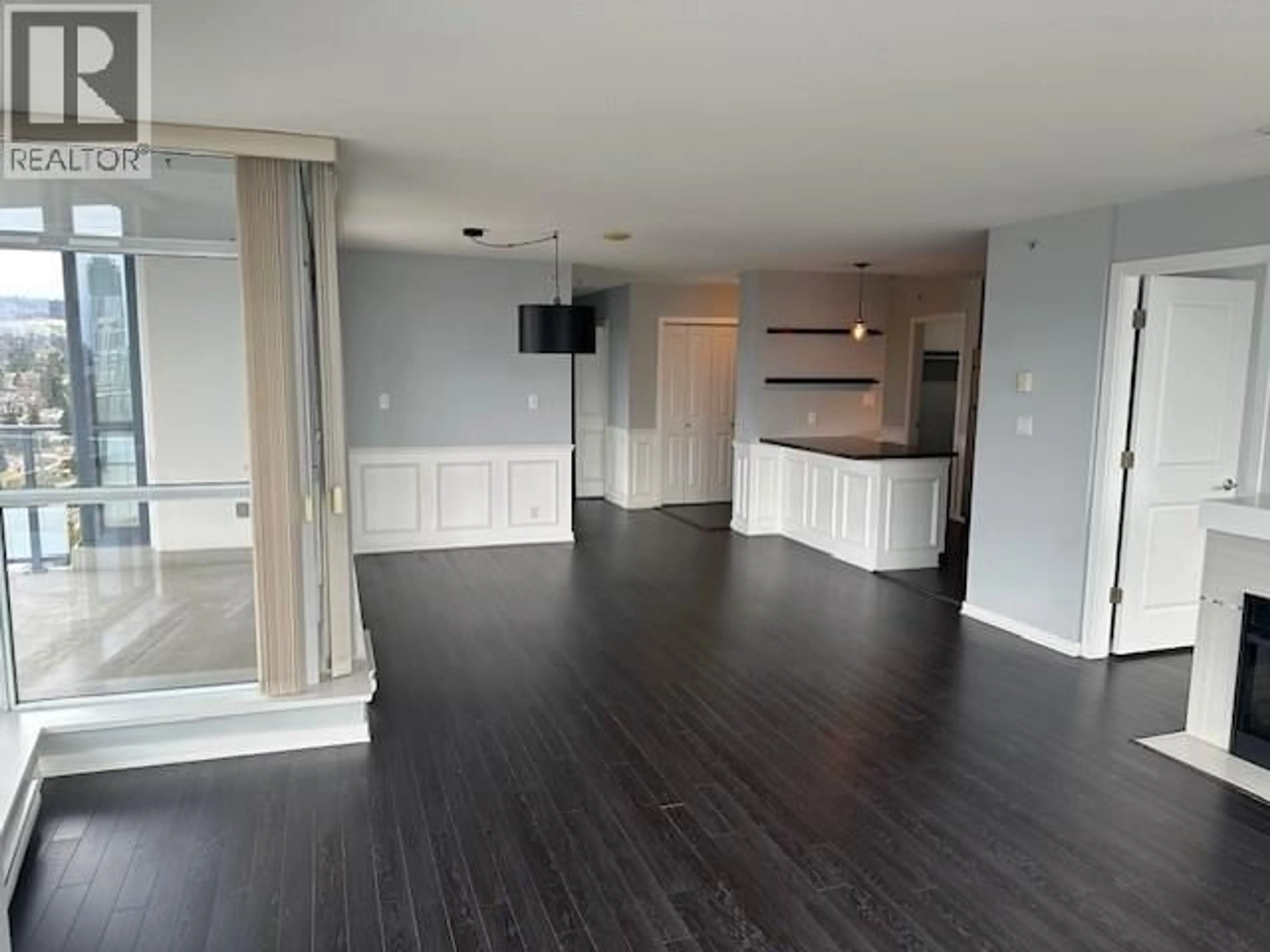A pic of a room for 2704 - 2225 HOLDOM AVENUE, Burnaby British Columbia V5B0A1