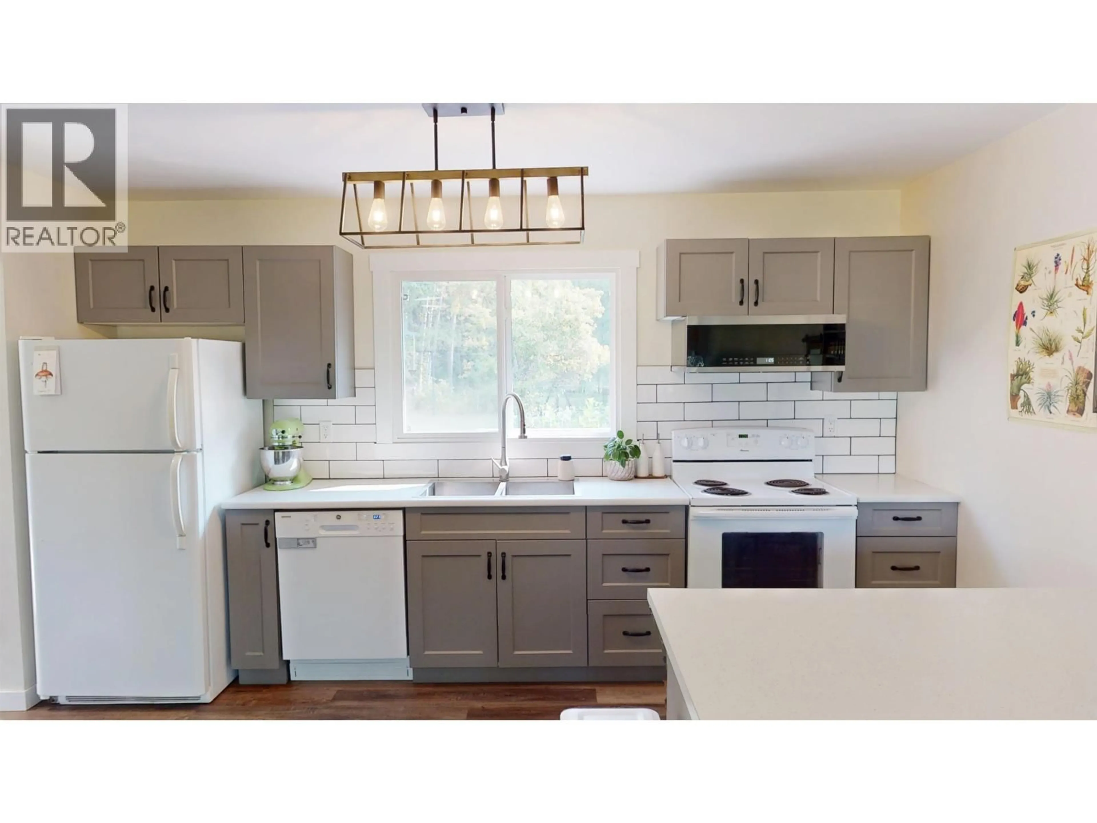 Open concept kitchen, unknown for 1292 HAUSAMAN ROAD, Quesnel British Columbia V2J3V1