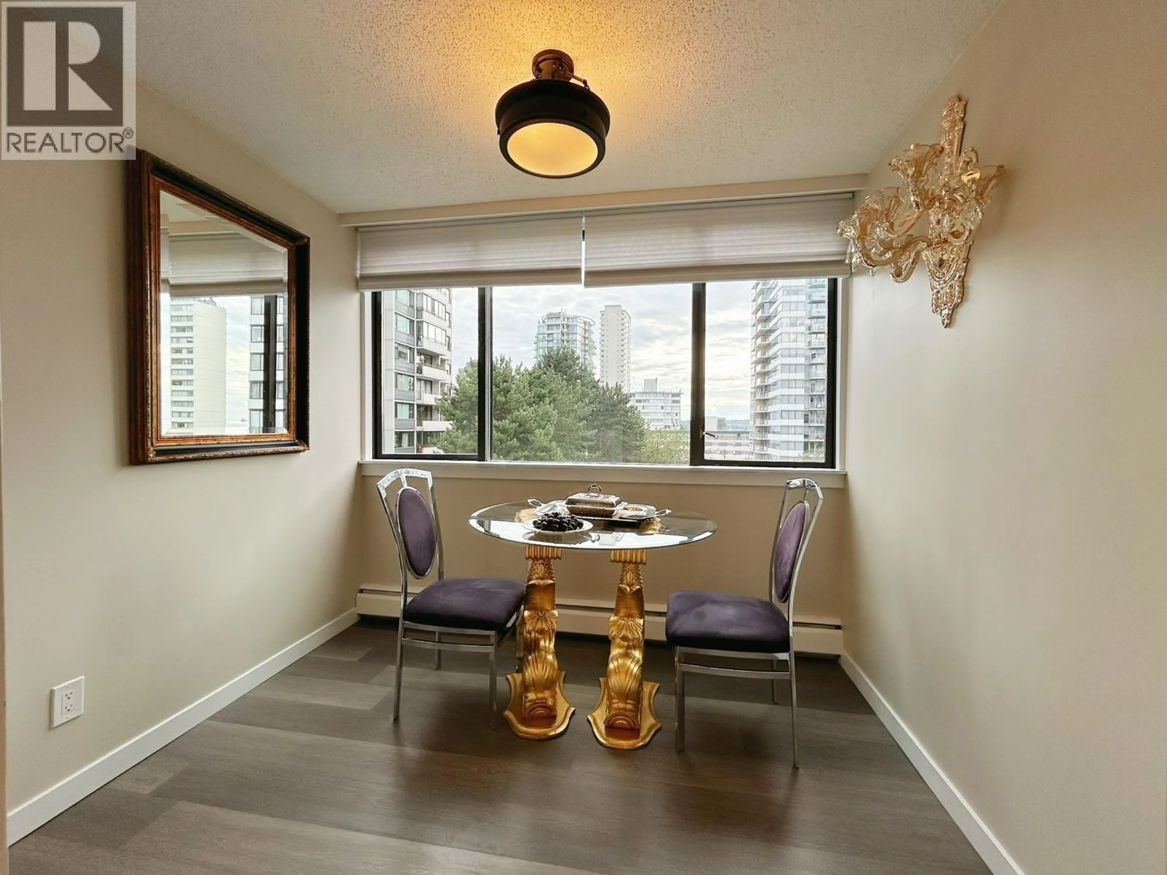 Unknown for 606 - 1740 COMOX STREET, Vancouver British Columbia V6G2Z1