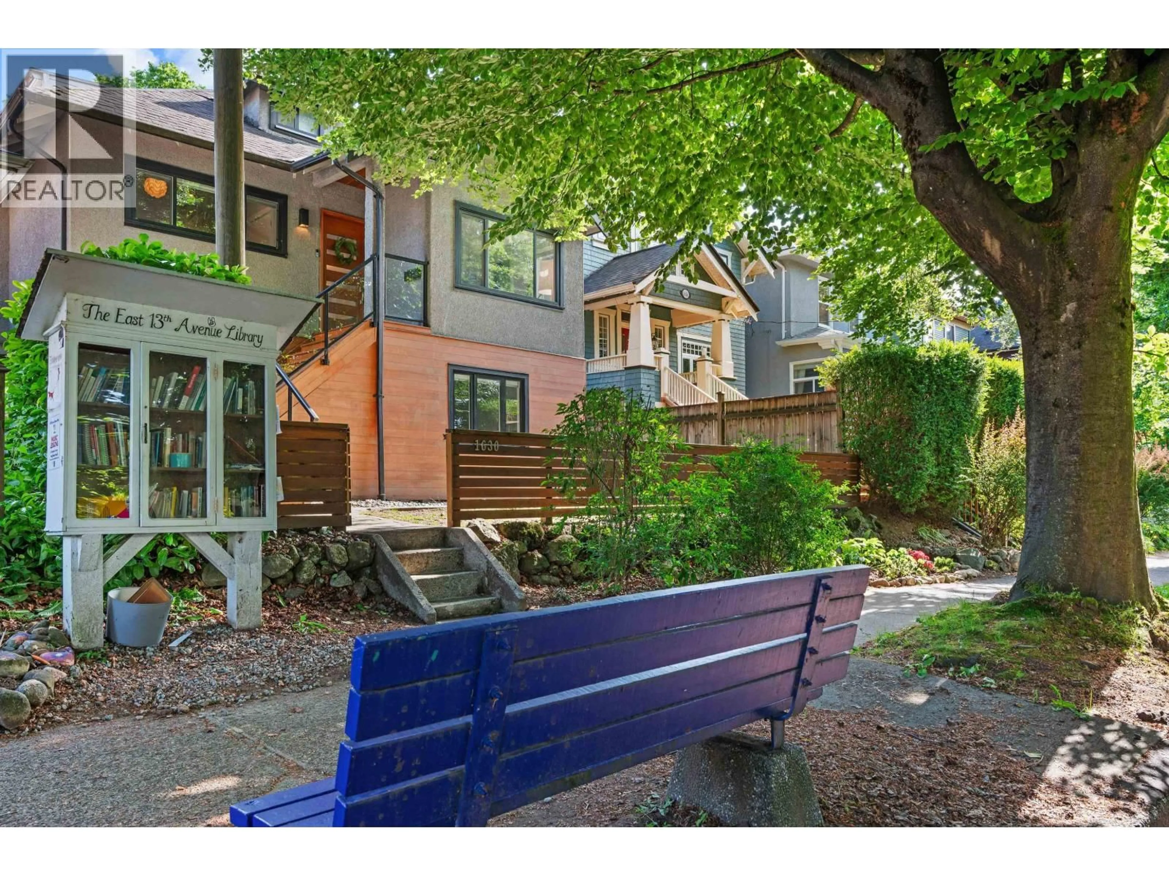 Patio, street for 1630 13TH AVENUE, Vancouver British Columbia V5N2B8