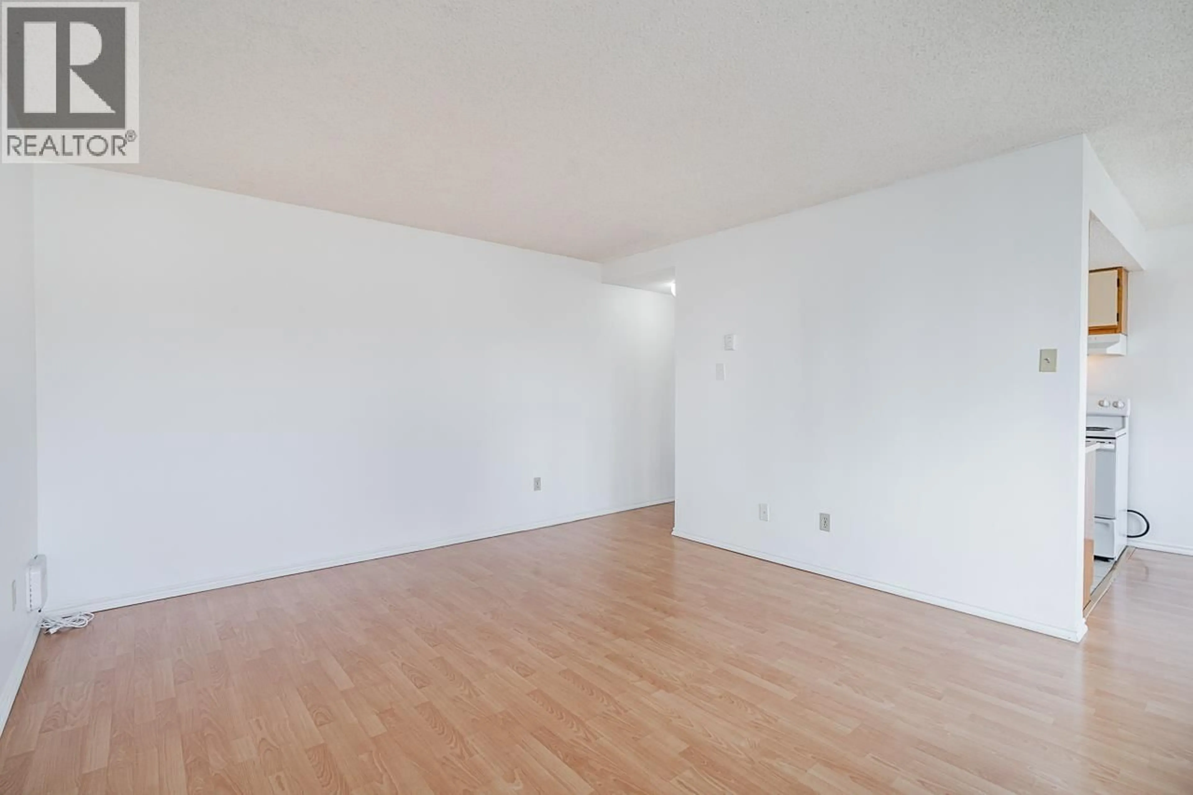A pic of a room for 906 - 1026 QUEENS AVENUE, New Westminster British Columbia V3M6B2