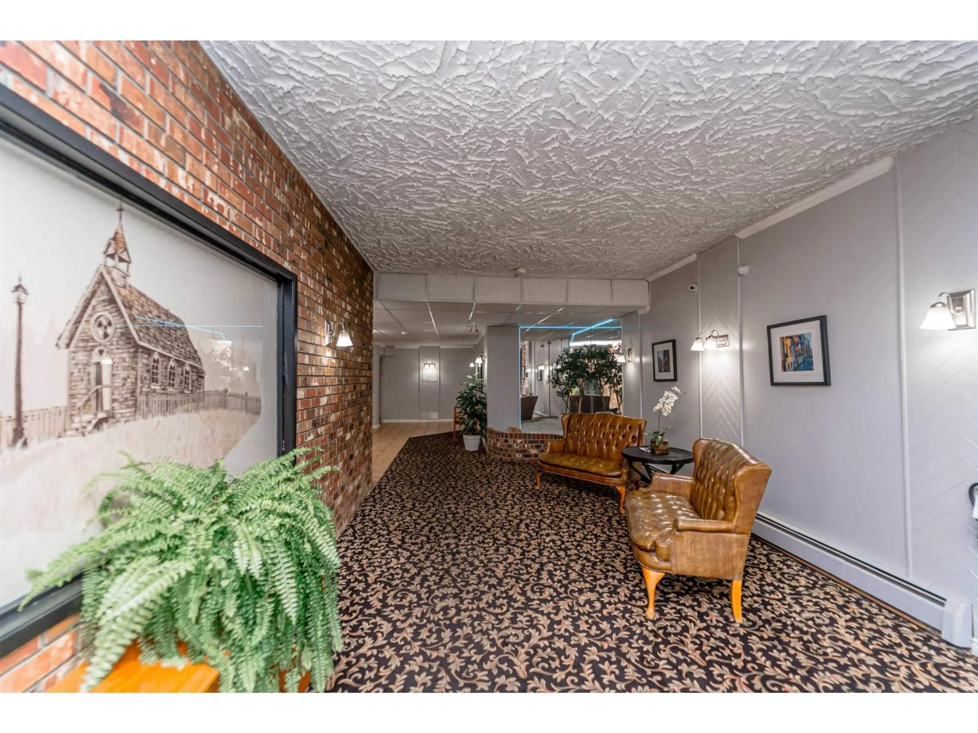 Indoor foyer for 210 - 32040 TIMS, Abbotsford British Columbia V2T2H2