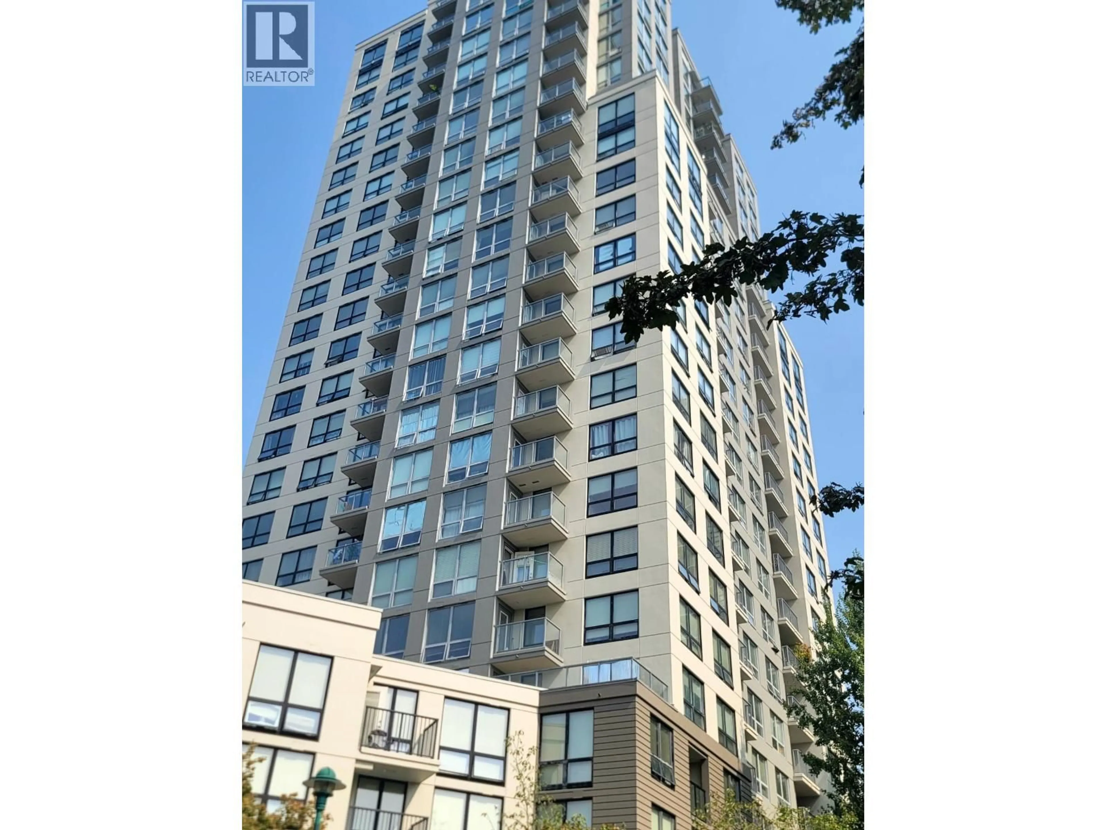 Unknown for 302 - 3663 CROWLEY DRIVE, Vancouver British Columbia V5R6H4