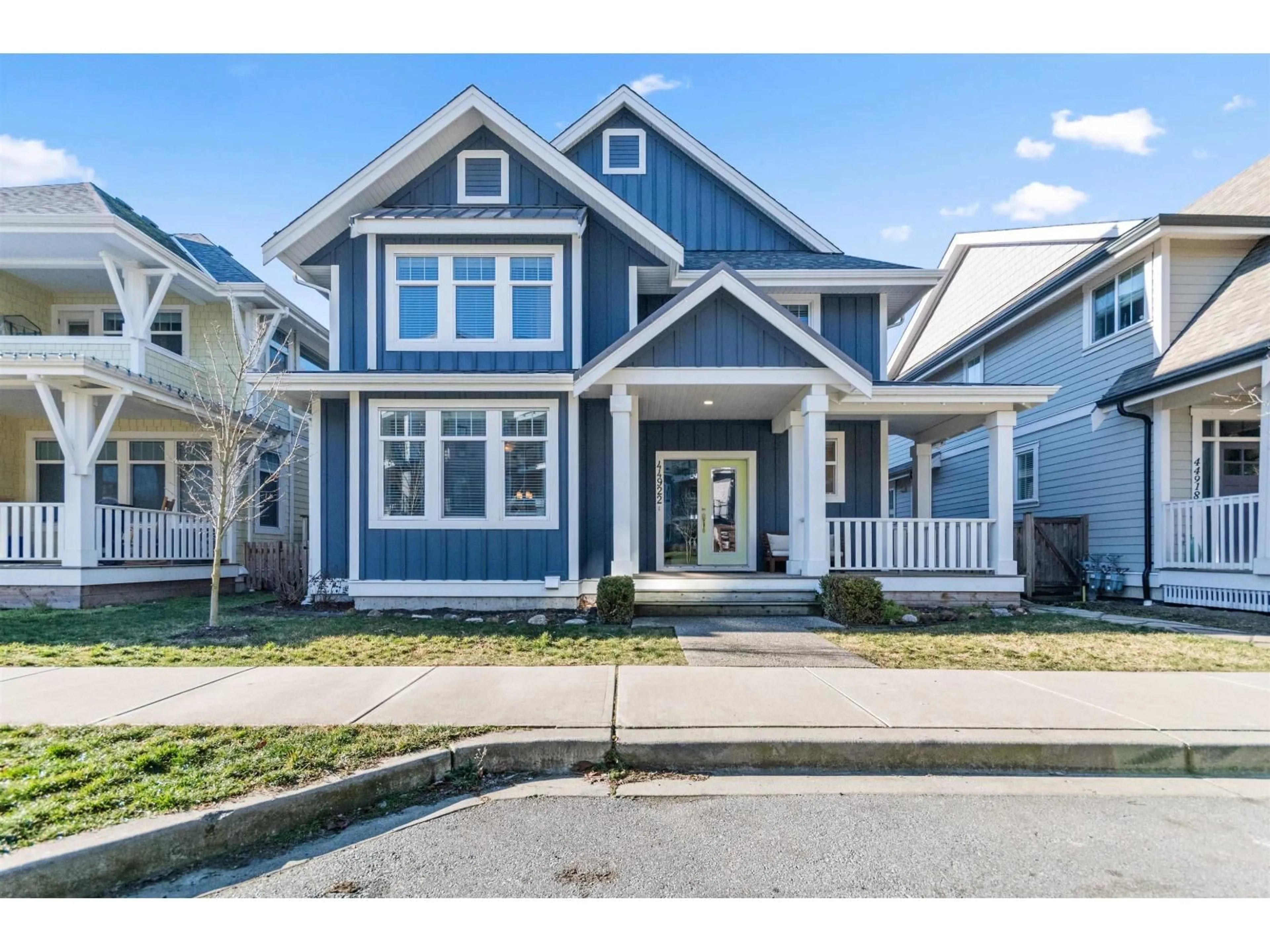 Home with vinyl exterior material, street for 44922 ANGLERS BOULEVARD, Chilliwack British Columbia V2R0Y1