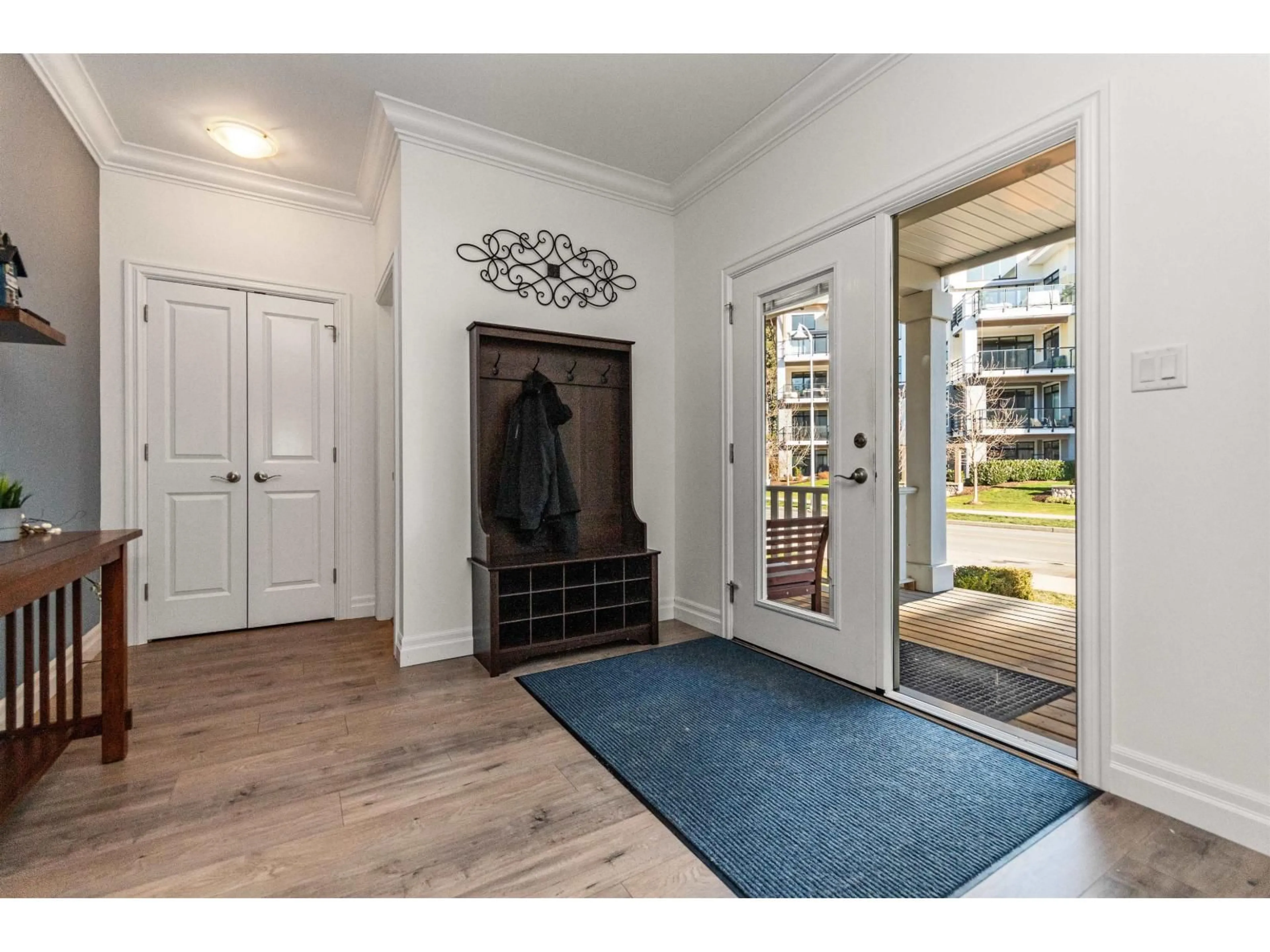 Indoor entryway for 44922 ANGLERS BOULEVARD, Chilliwack British Columbia V2R0Y1