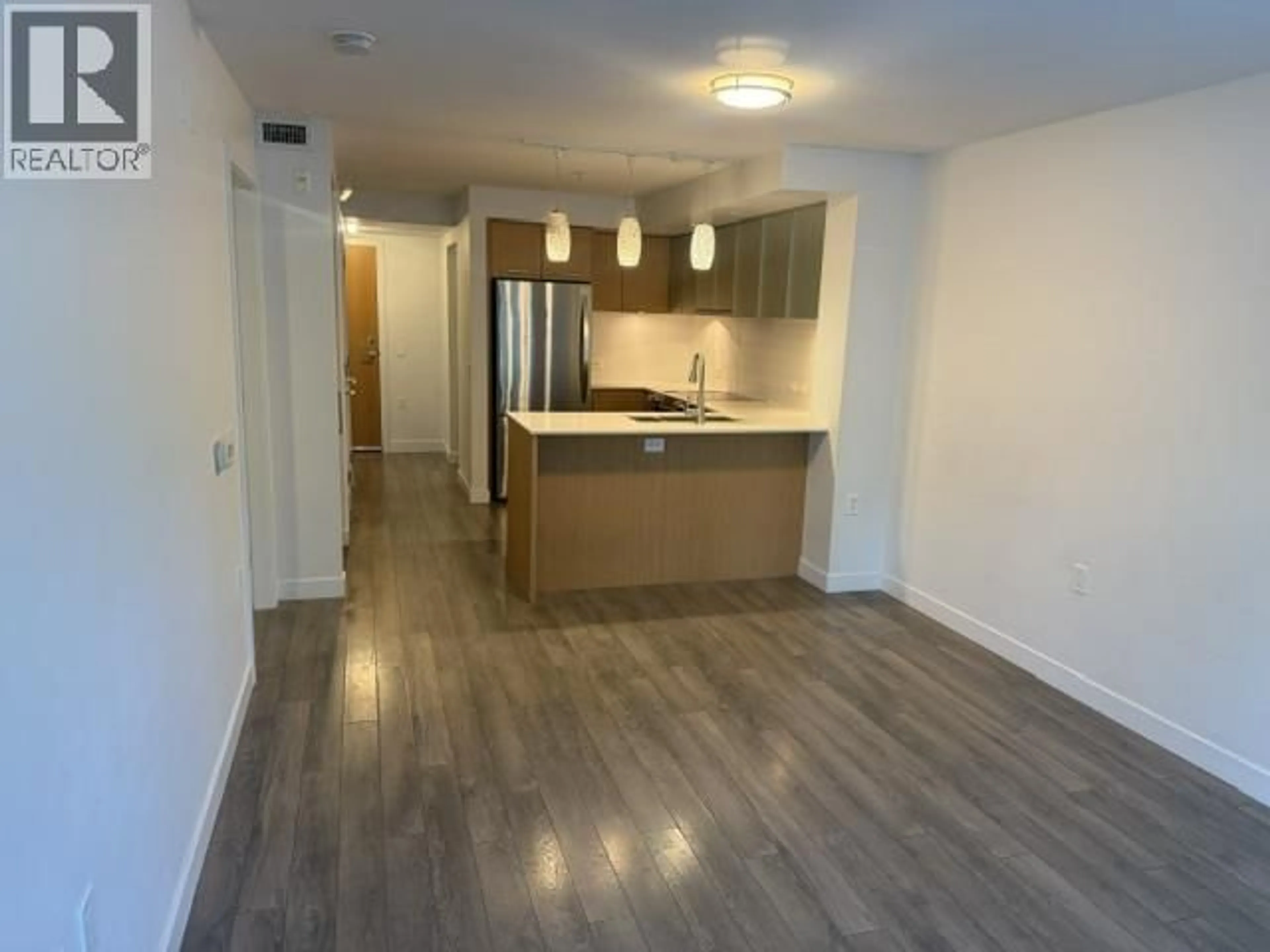 Unknown for 111 - 221 3RD STREET, North Vancouver British Columbia V7L0C1