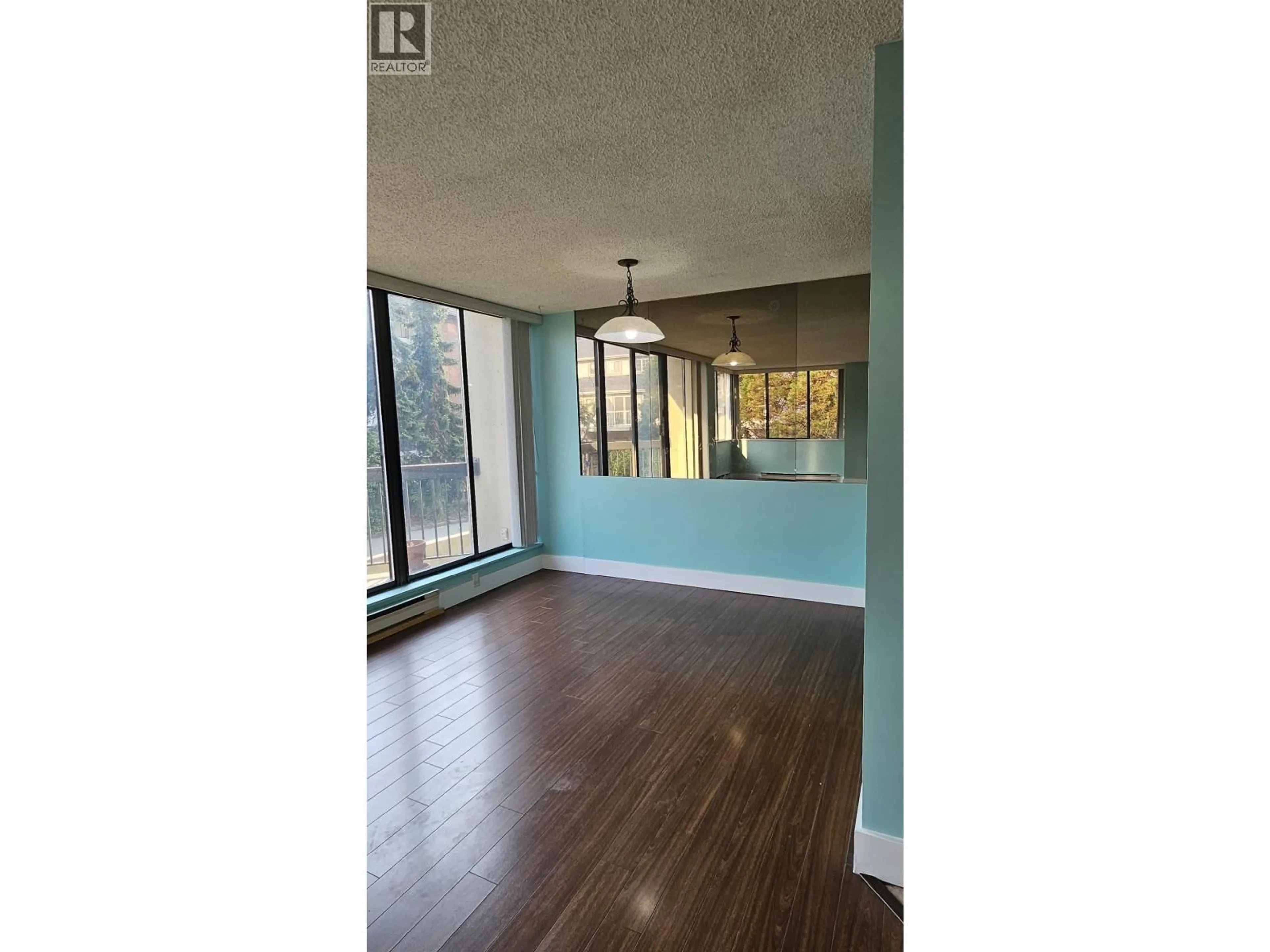 A pic of a room for 203 - 6540 BURLINGTON AVENUE, Burnaby British Columbia V5H4G3
