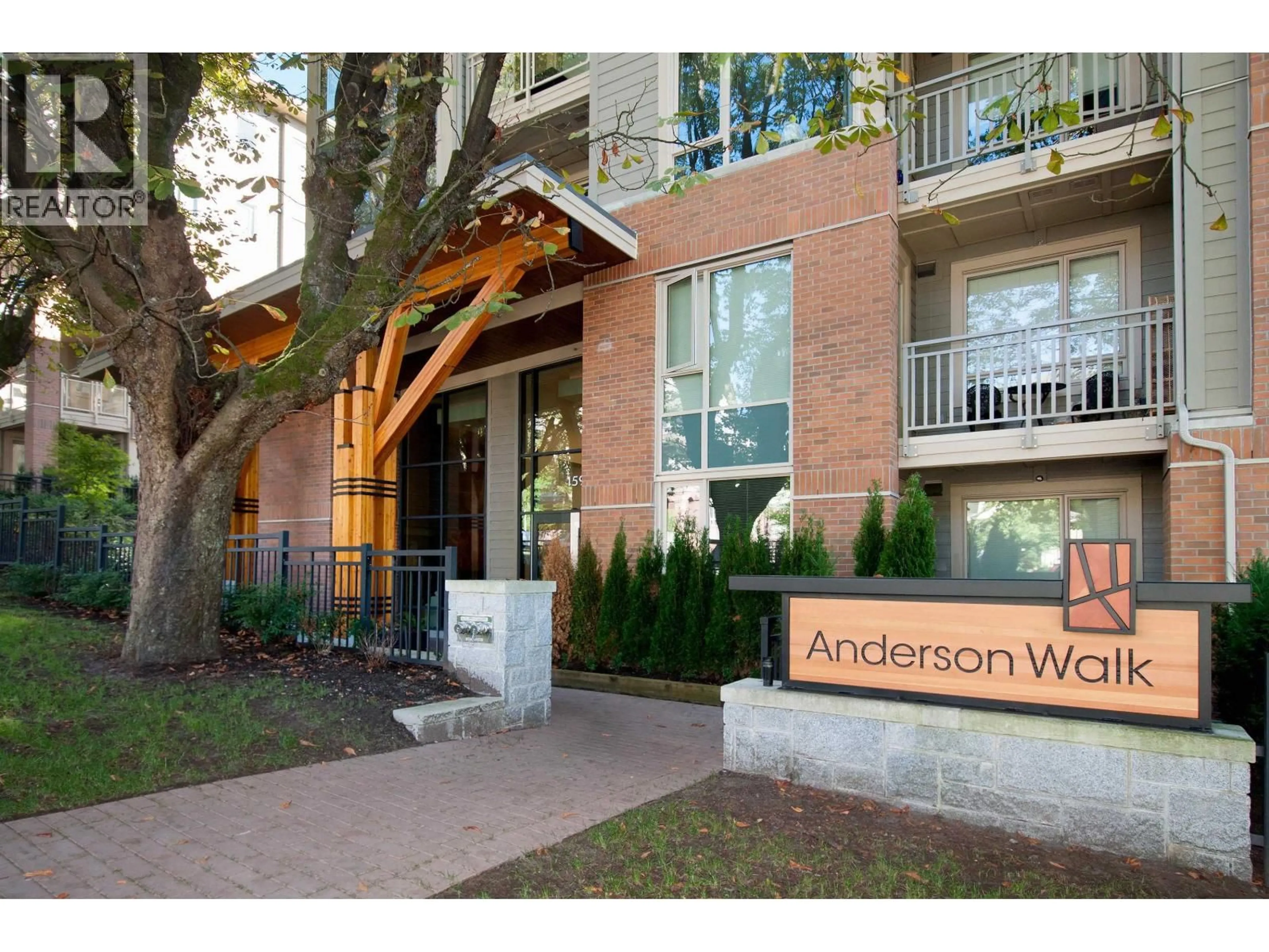Unknown for 116 - 119 22ND STREET, North Vancouver British Columbia V7M0B4