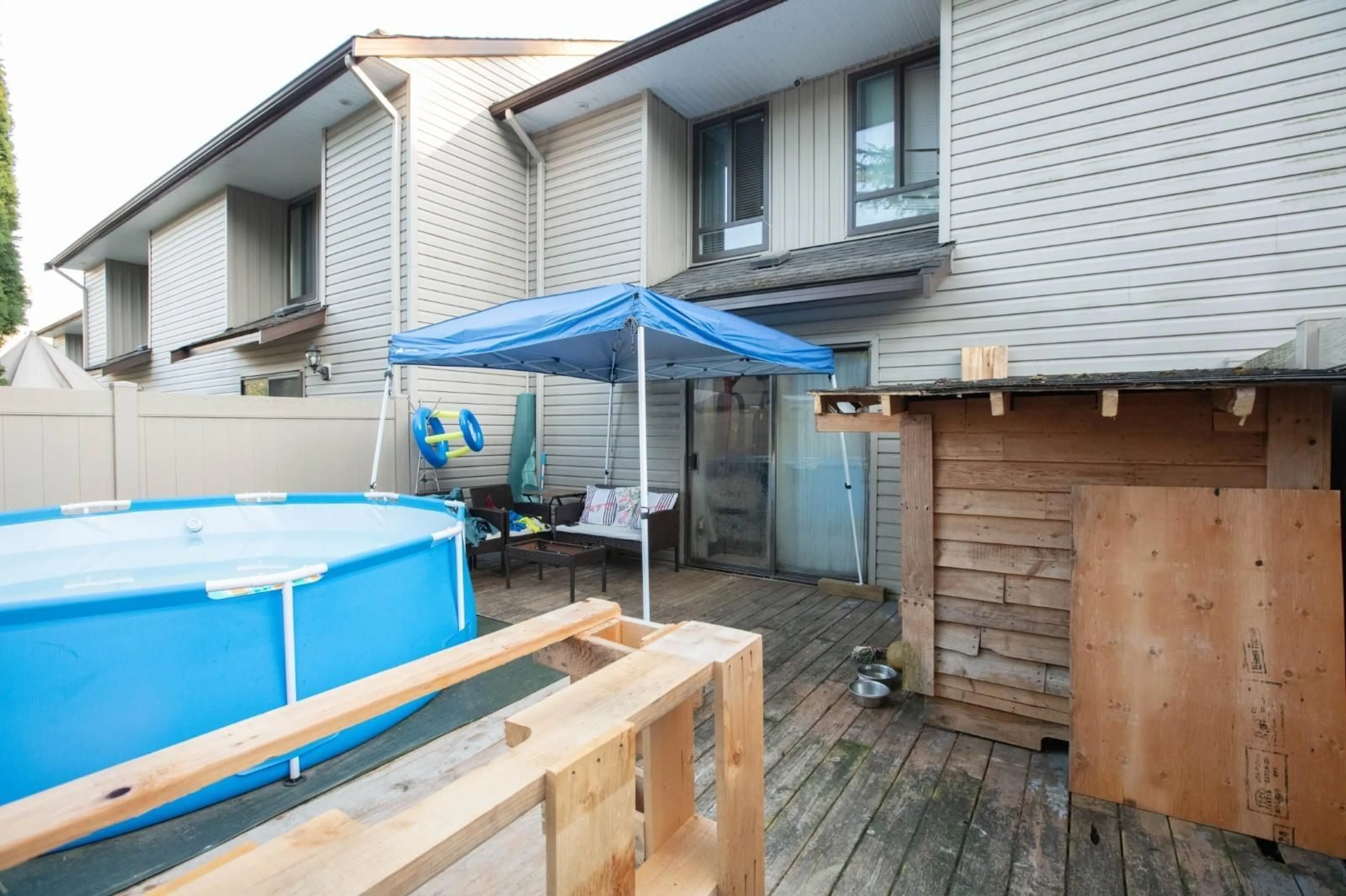 Patio, street for 702 - 9270 122, Surrey British Columbia V3V4L5