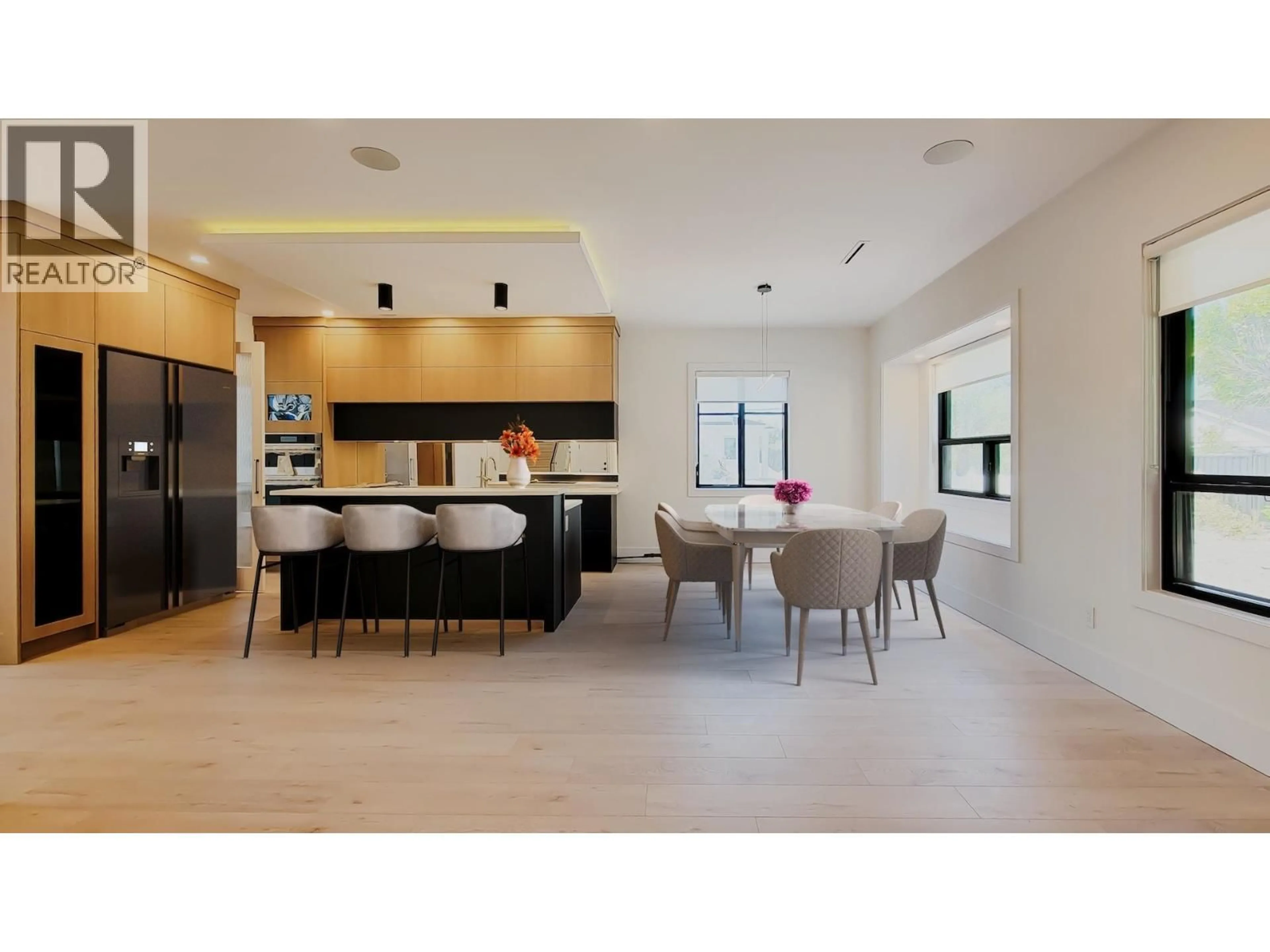 Open concept kitchen, ceramic/tile floor for 6079 44A AVENUE, Delta British Columbia V4K4C8