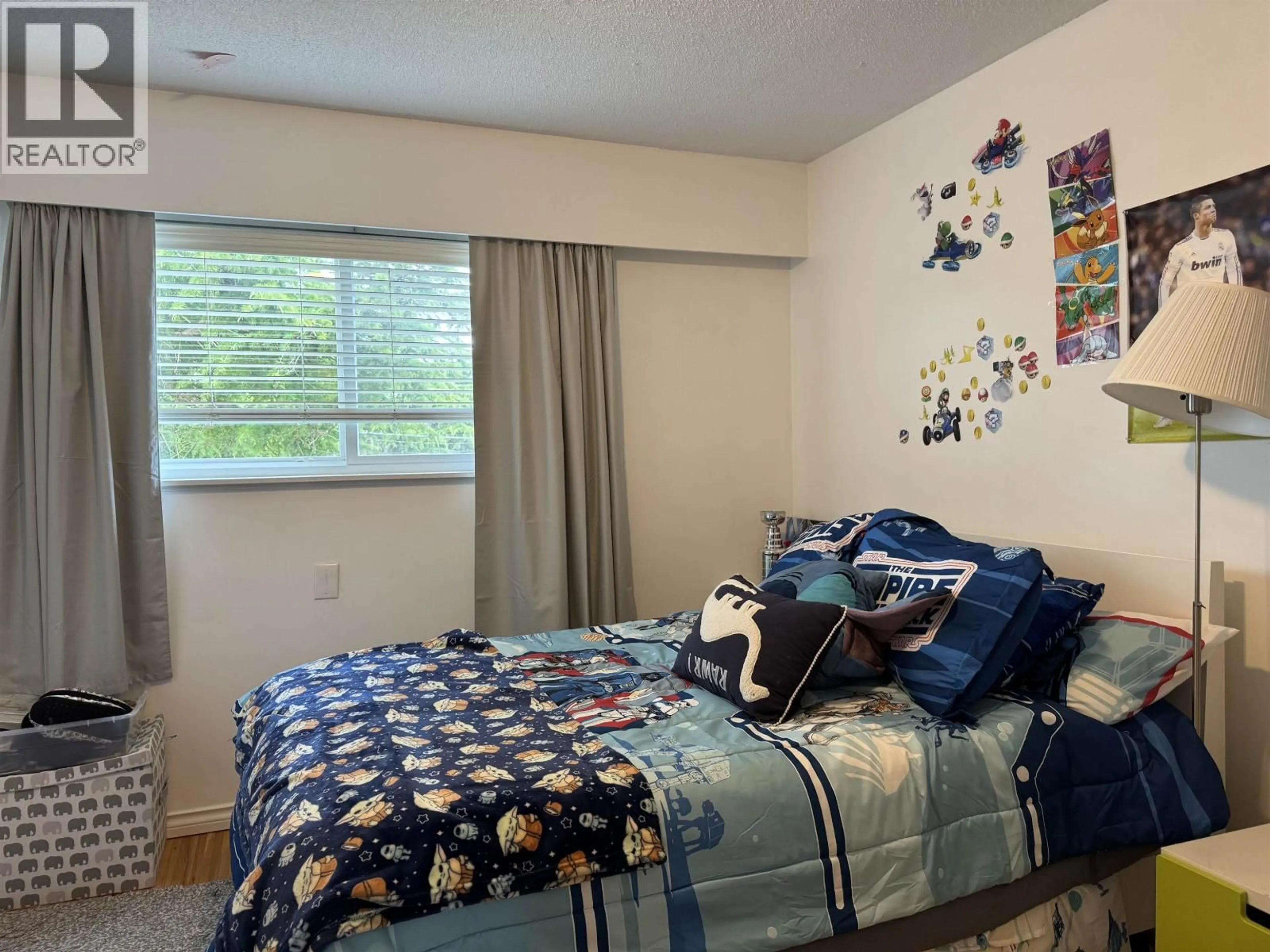 A pic of a room for 1345 53A STREET, Delta British Columbia V4M3E8