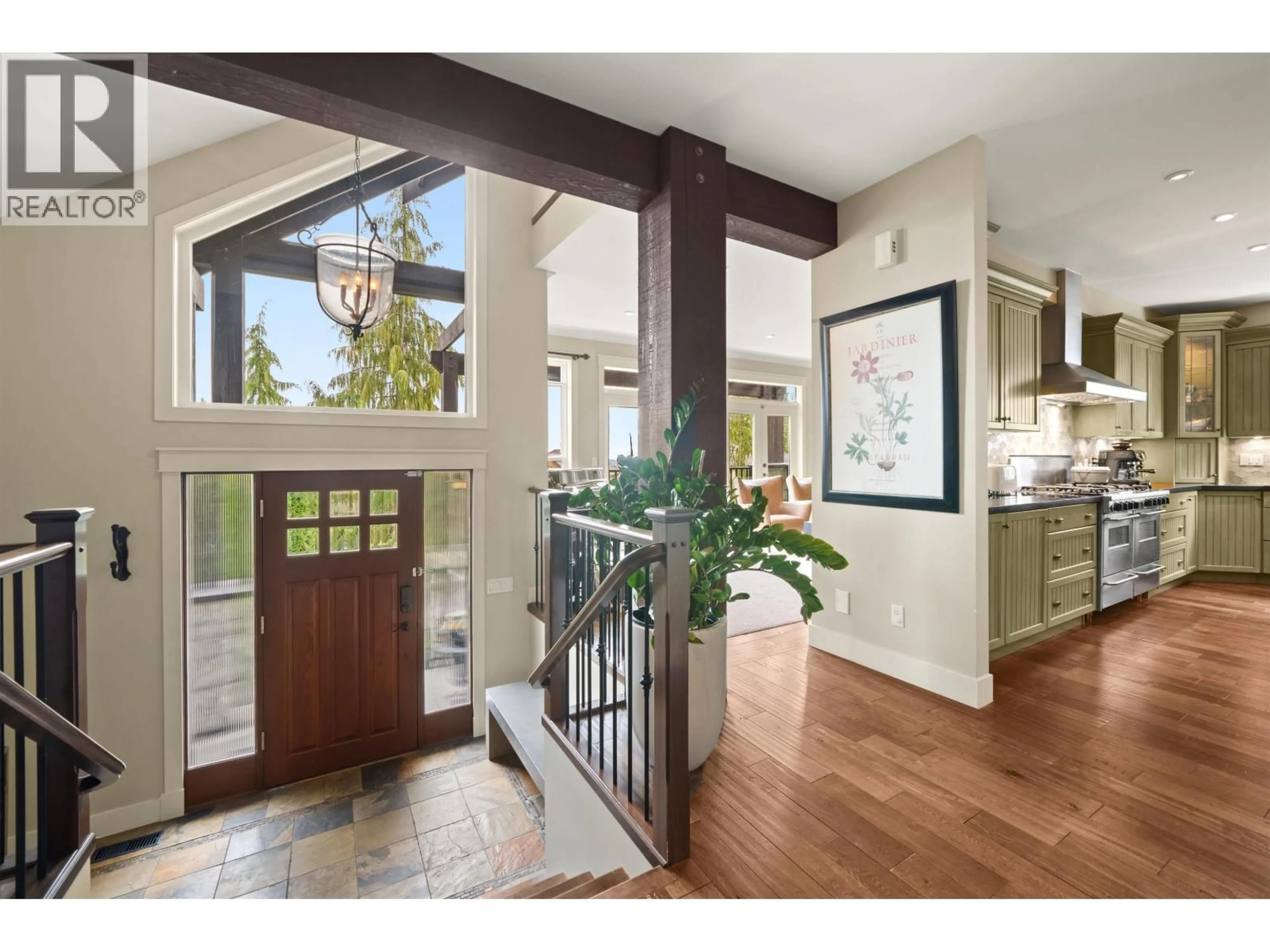 Indoor entryway for 2867 MCLAREN COURT, Coquitlam British Columbia V3B8G2