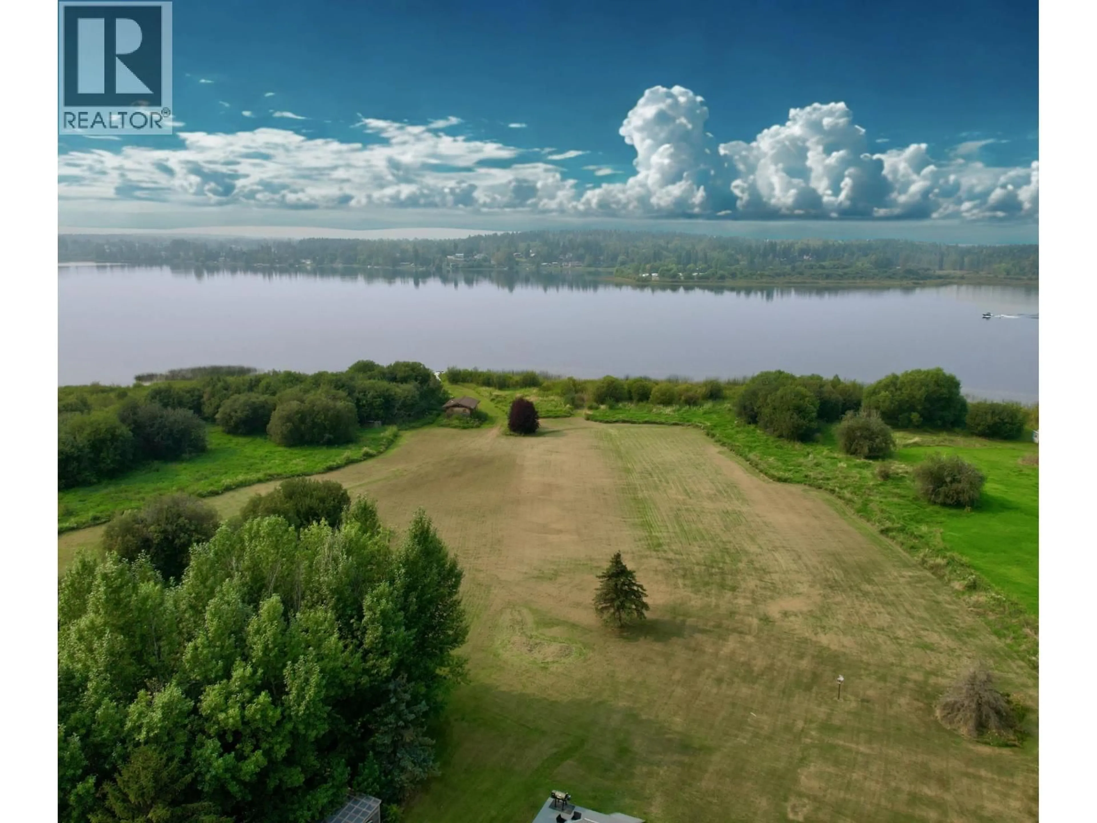 A pic from outside/outdoor area/front of a property/back of a property/a pic from drone, water/lake/river/ocean view for 3483 ESTATE ROAD, Quesnel British Columbia V2J6G3