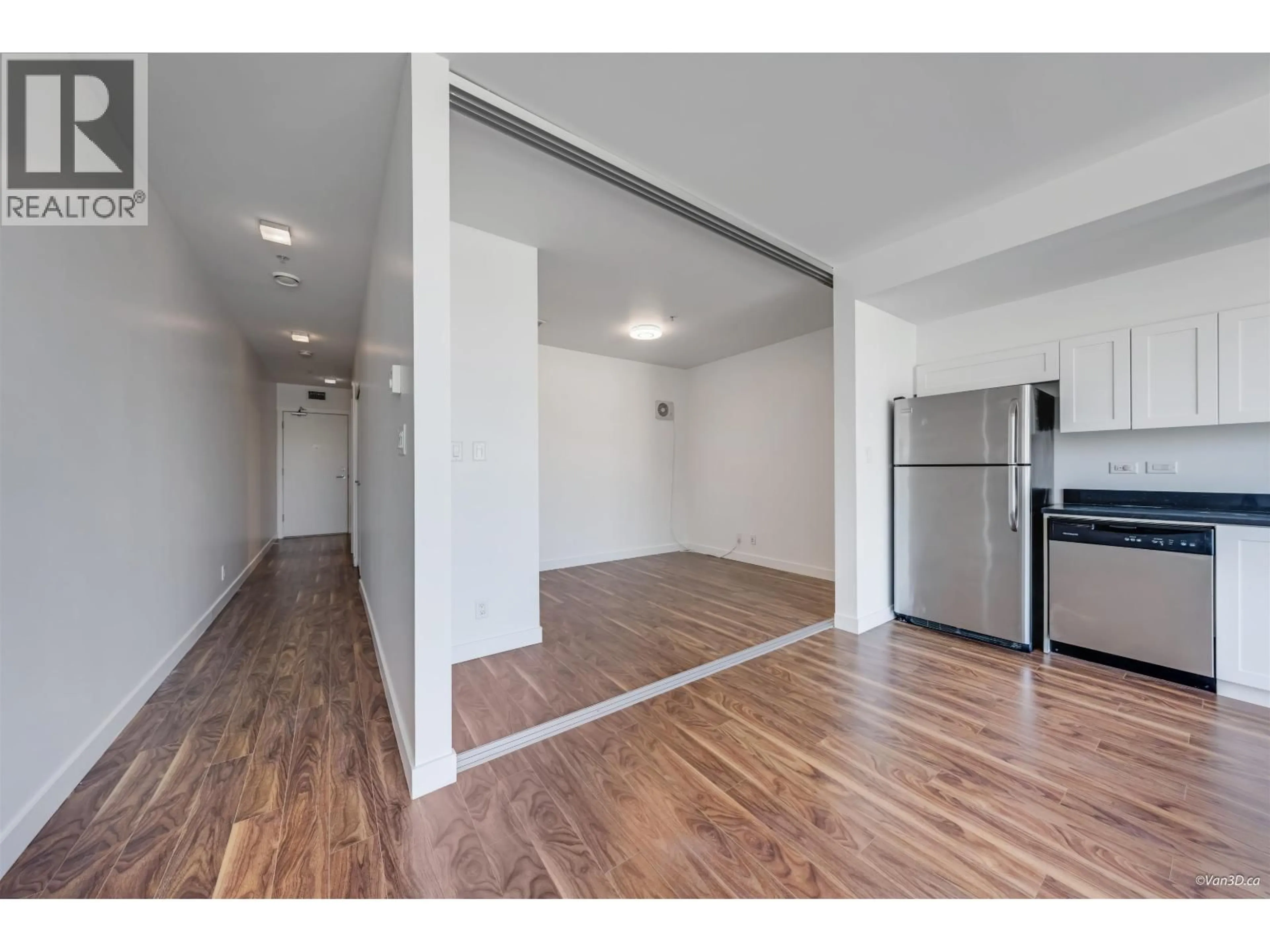 A pic of a room for 210 - 2511 QUEBEC STREET, Vancouver British Columbia V5T0B6
