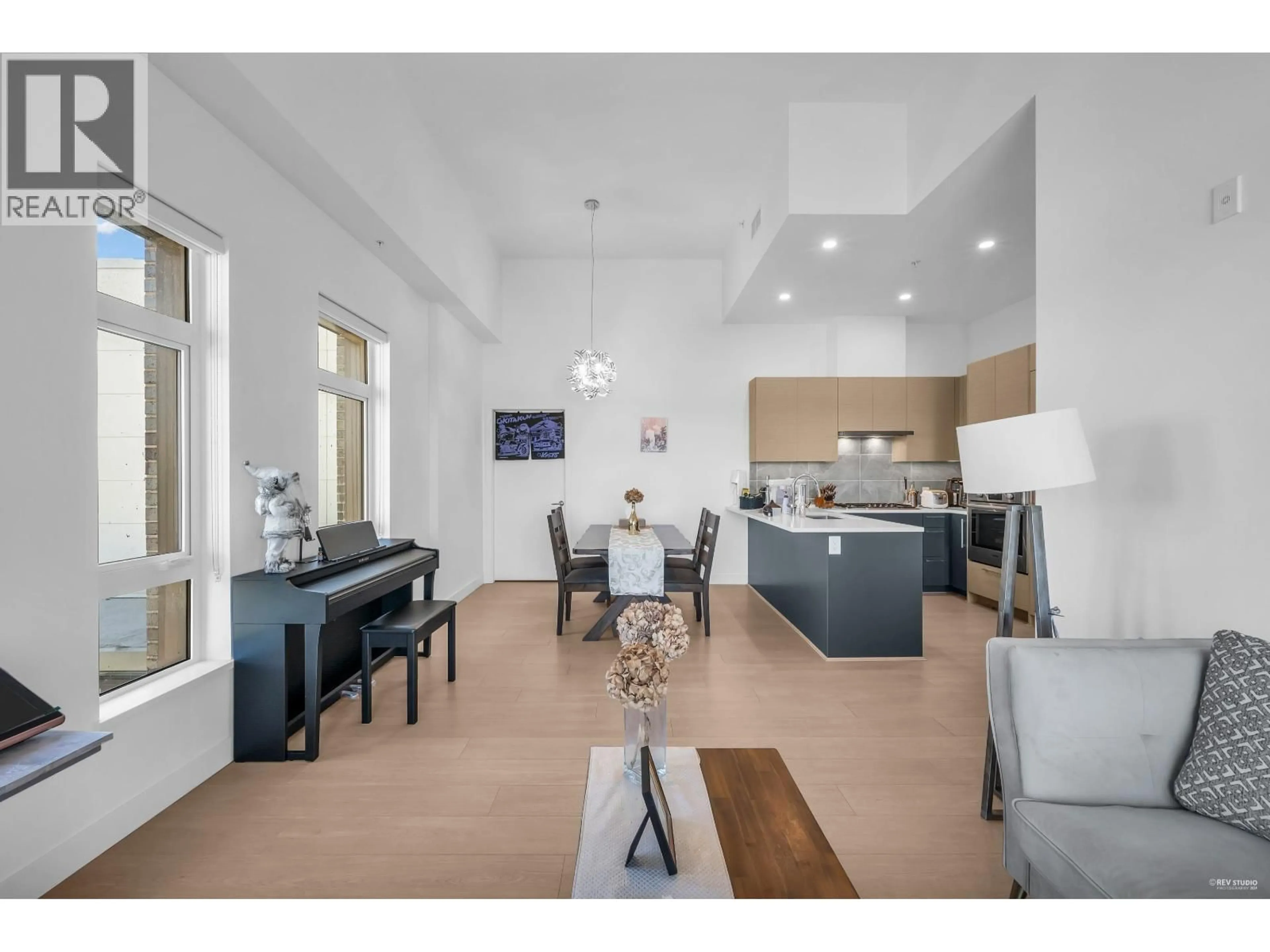 Open concept kitchen, unknown for 602 - 8888 OSLER STREET, Vancouver British Columbia V6P4G2