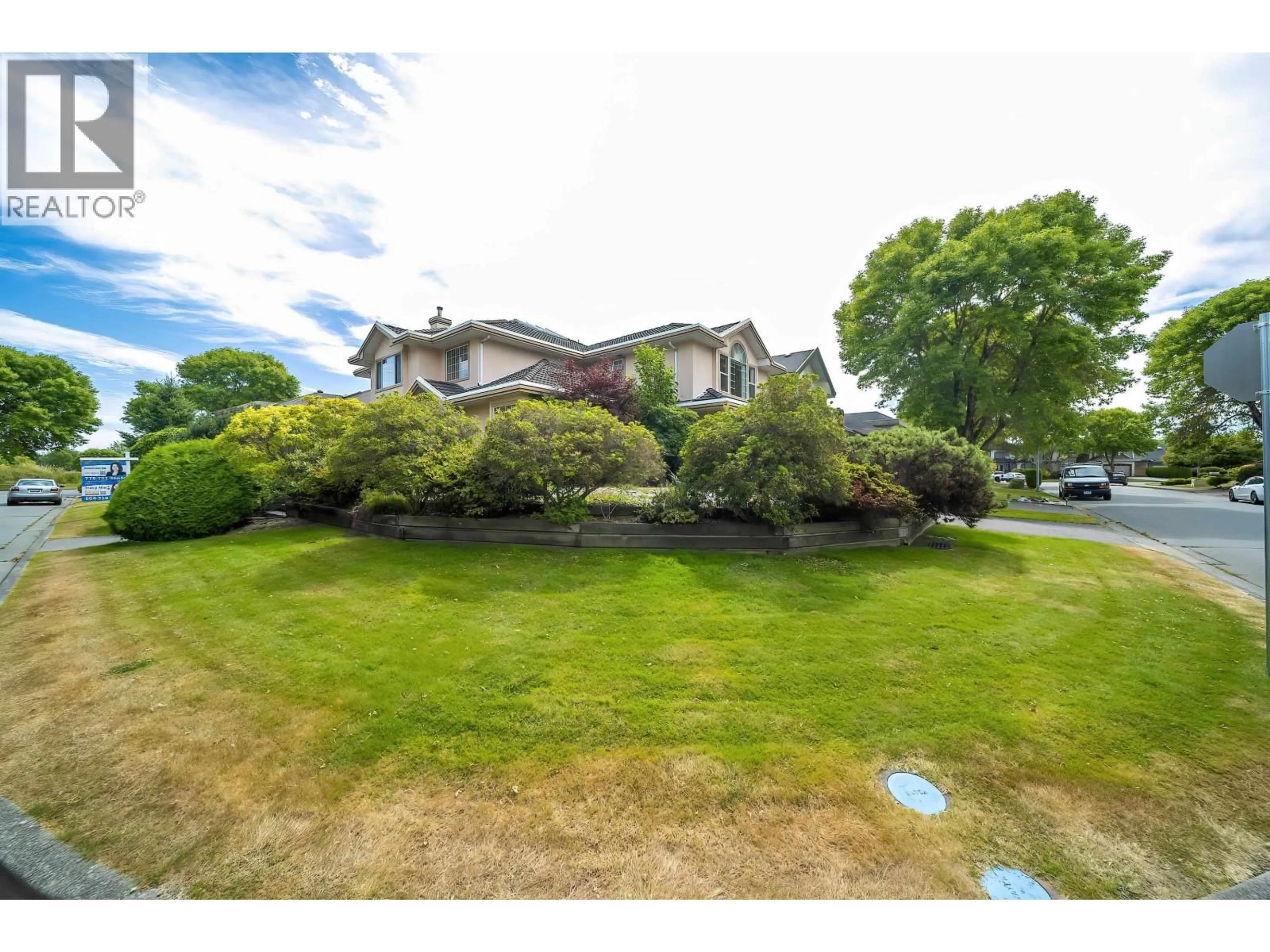 A pic from outside/outdoor area/front of a property/back of a property/a pic from drone, water/lake/river/ocean view for 5619 HANKIN DRIVE, Richmond British Columbia V7C5N5