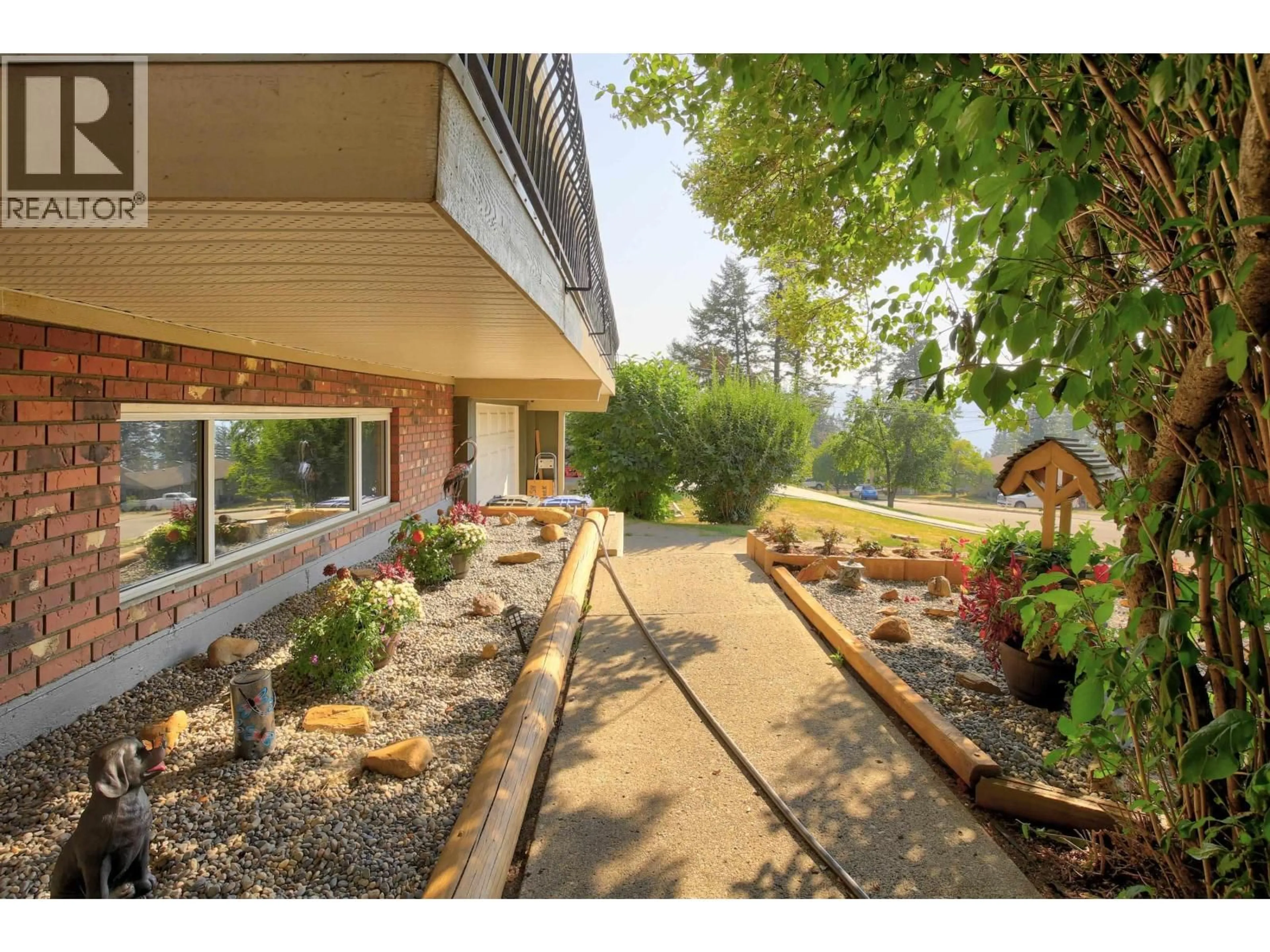 Patio, unknown for 1510 12TH AVENUE, Williams Lake British Columbia V2G3X4