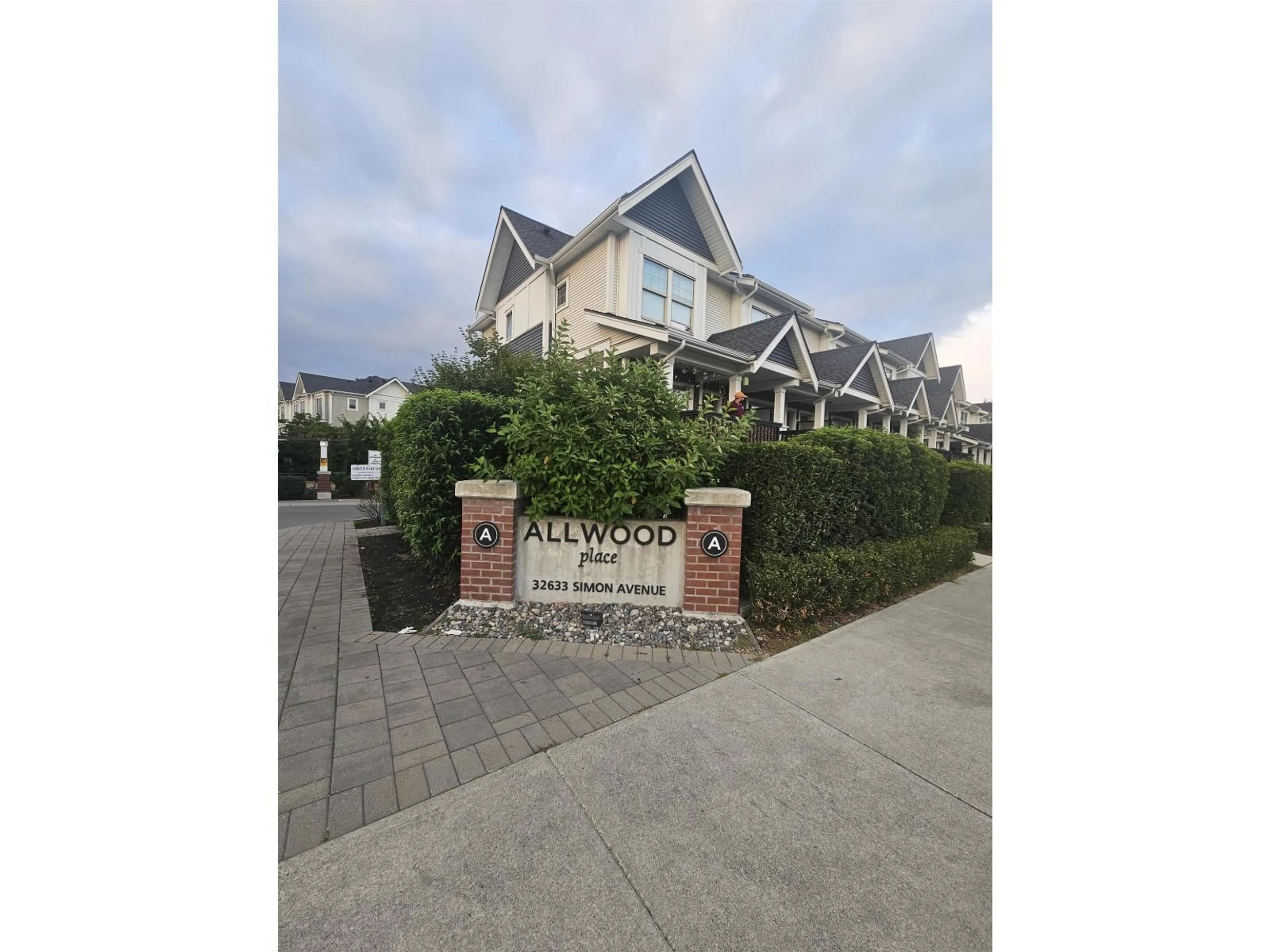 Unknown for 122 - 32633 SIMON, Abbotsford British Columbia V2T0G9