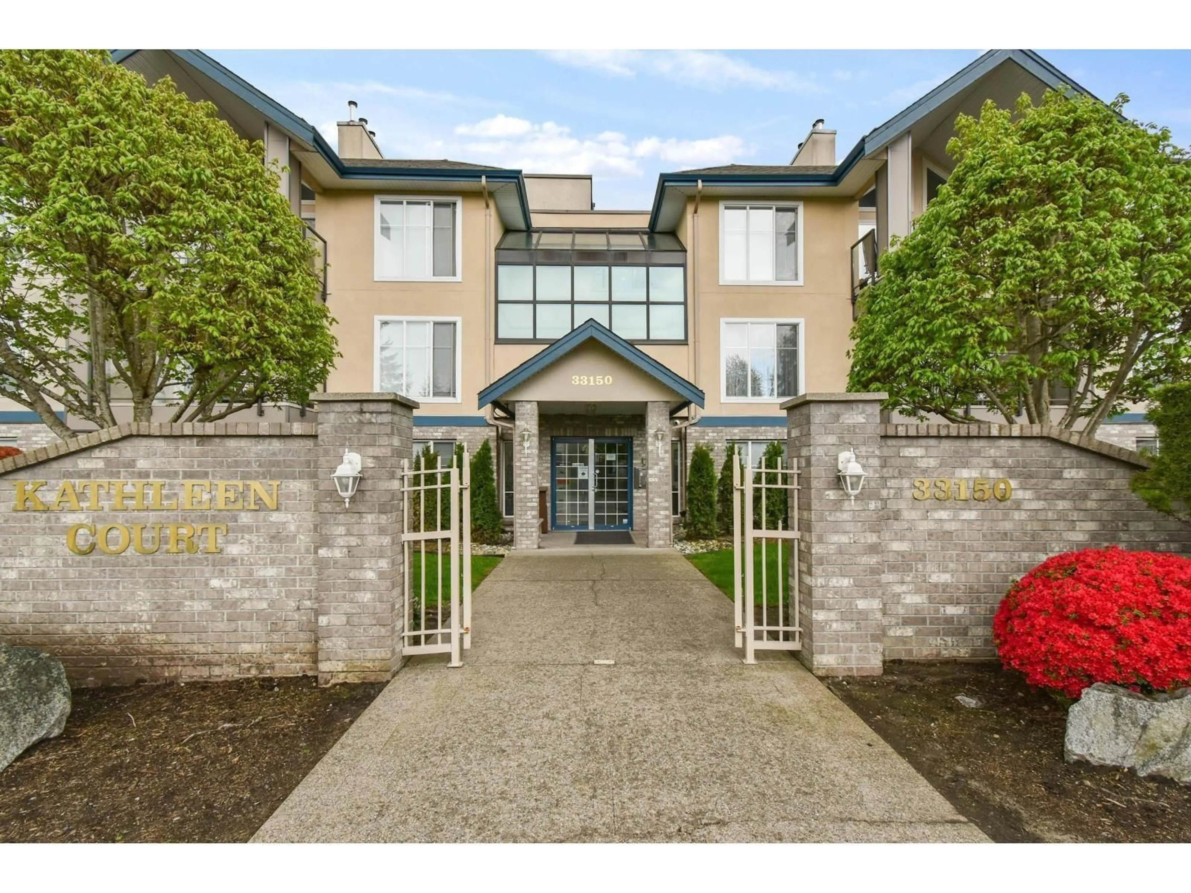 Indoor foyer for 112 - 33150 4, Mission British Columbia V2V7A3