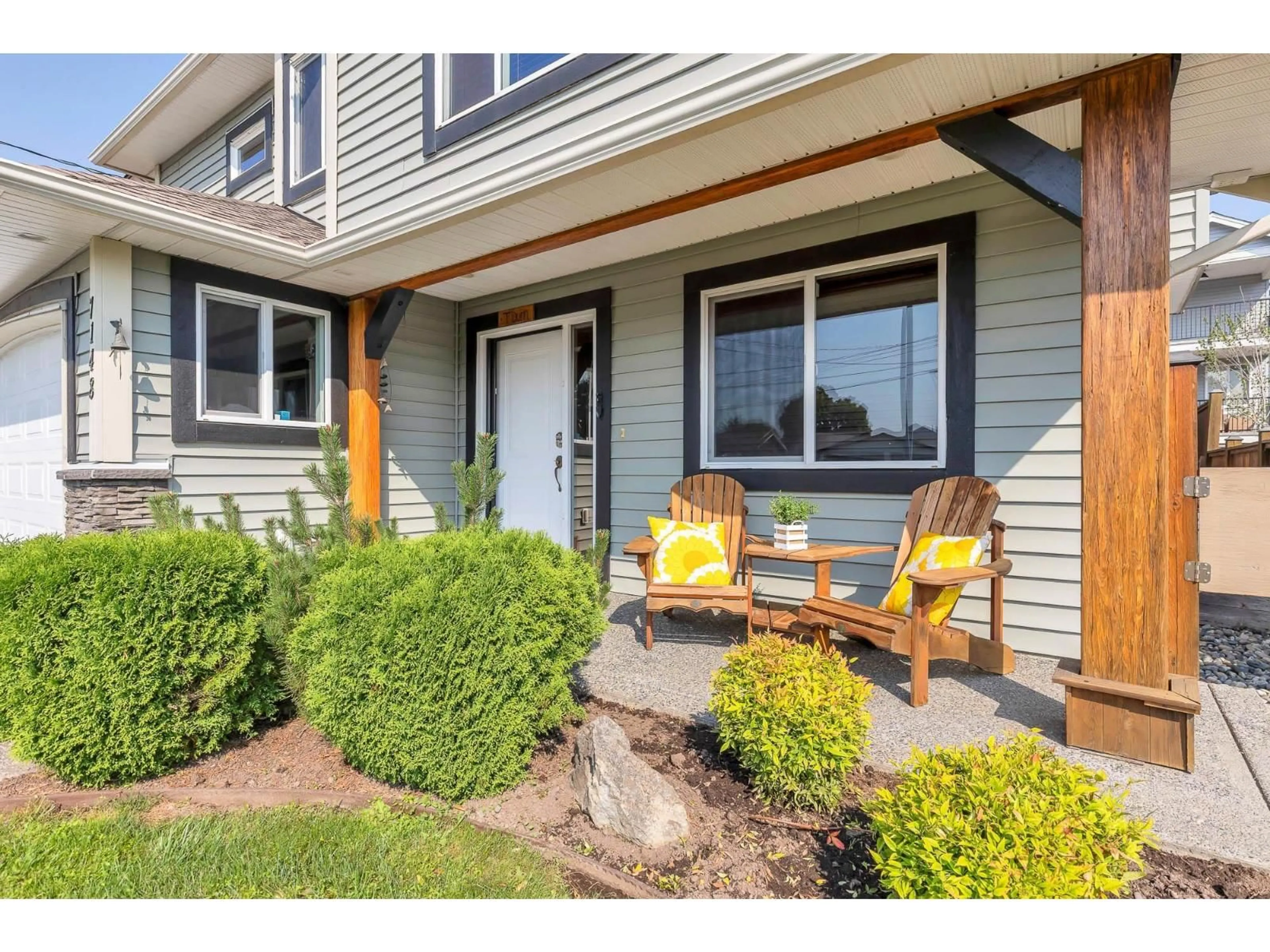 Home with vinyl exterior material, street for 7148 ROCHESTER AVENUE, Chilliwack British Columbia V2R2P3