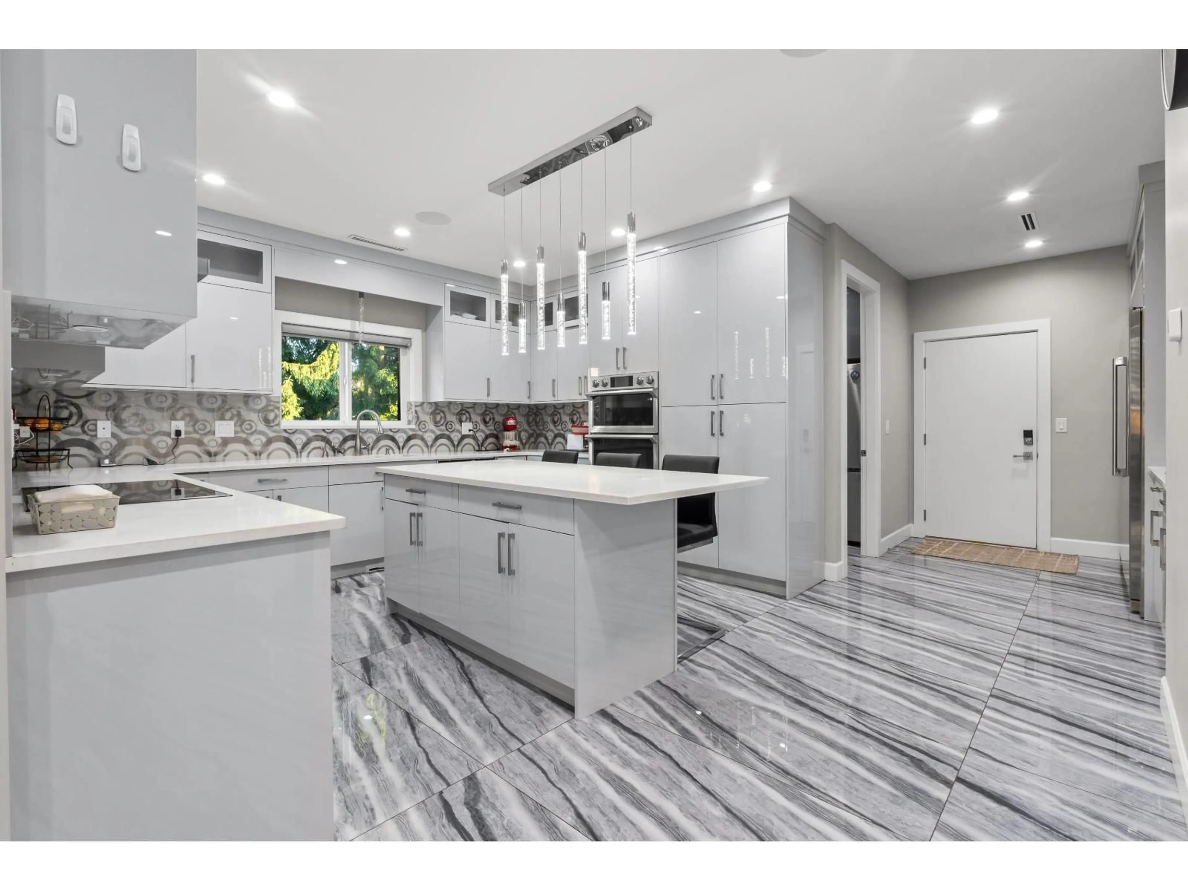 Contemporary kitchen, ceramic/tile floor for 11069 132, Surrey British Columbia V3T3X1