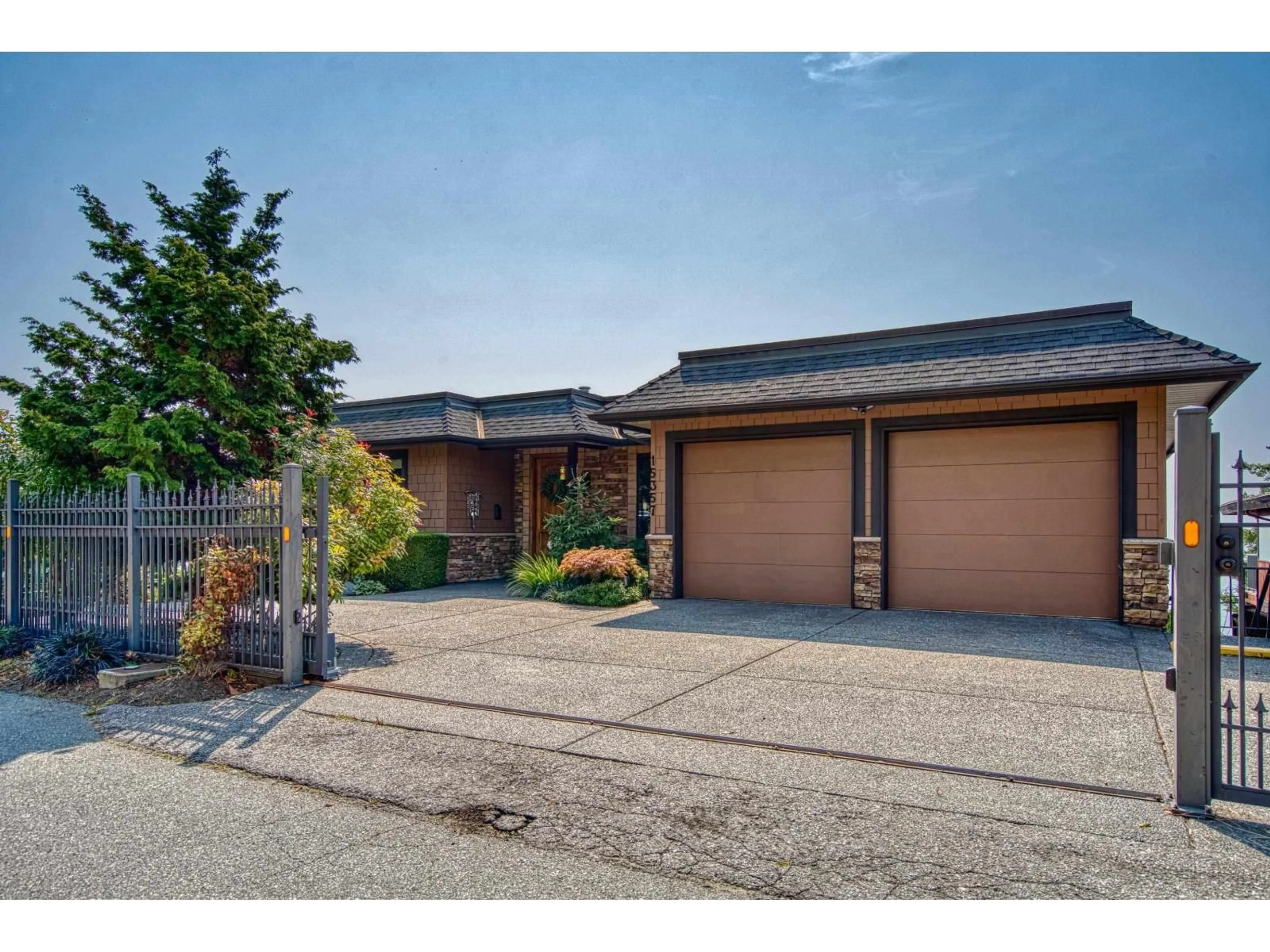 Unknown for 15357 COLUMBIA, White Rock British Columbia V4B1J8